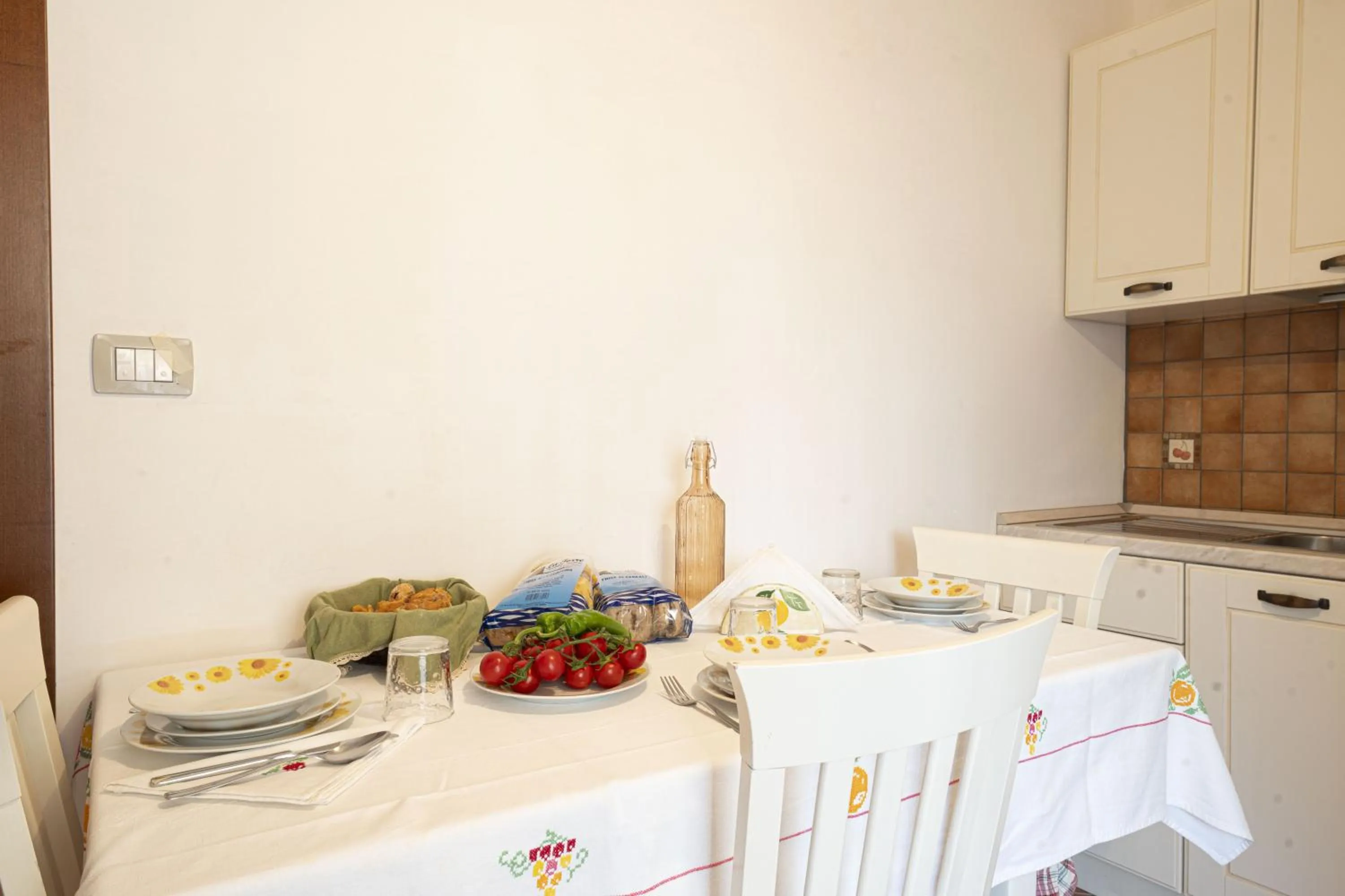 Kitchen or kitchenette in B&B Sentiero del Ciolo