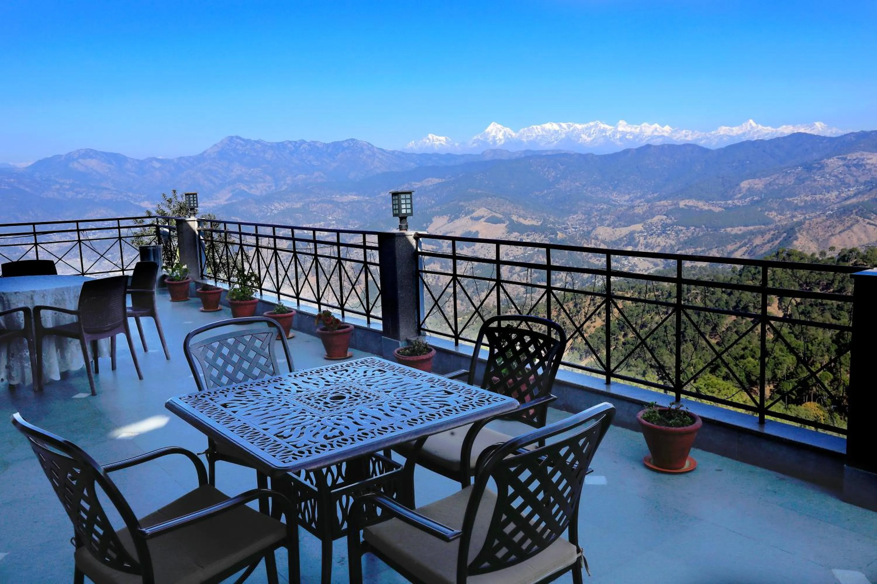 Balcony/Terrace in Woodsvilla Resort Ranikhet