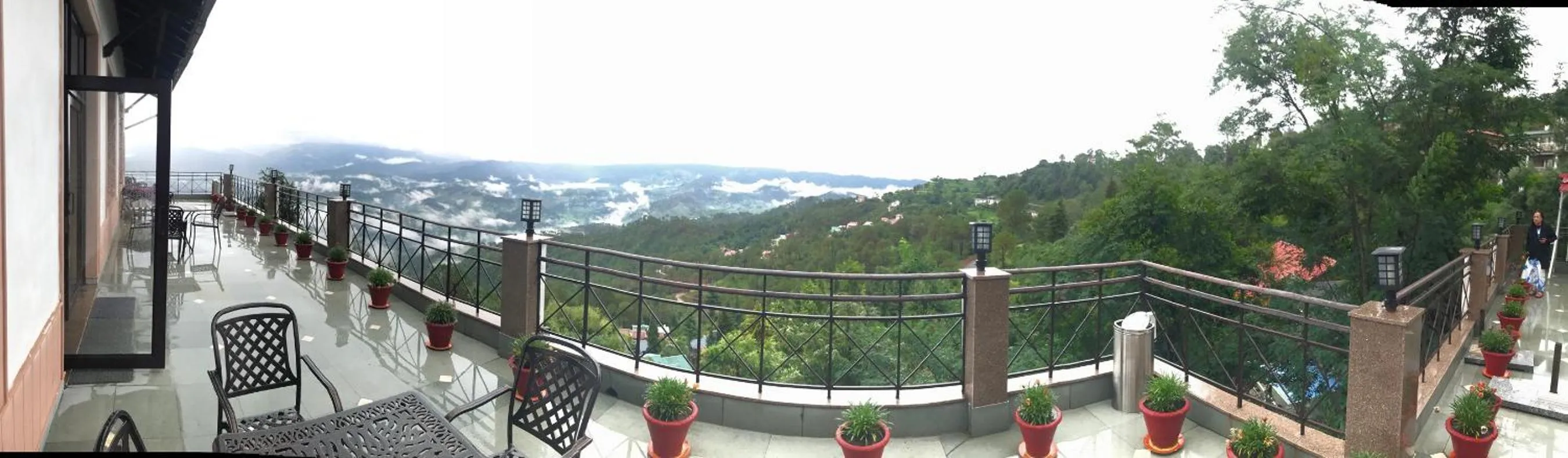 Mountain view in Woodsvilla Resort Ranikhet