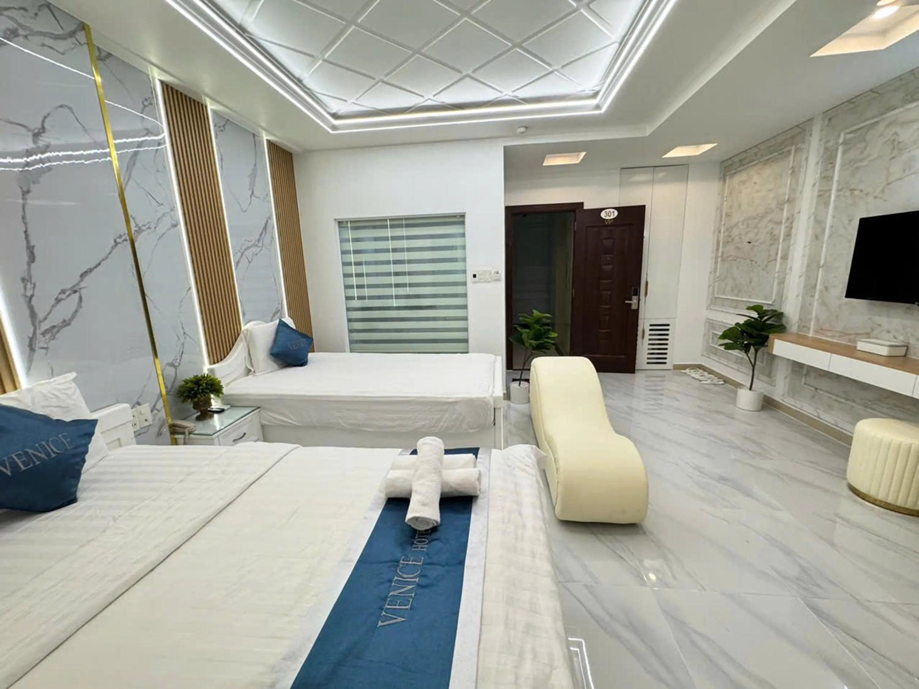 Bed in Minh Ngoc Hotel