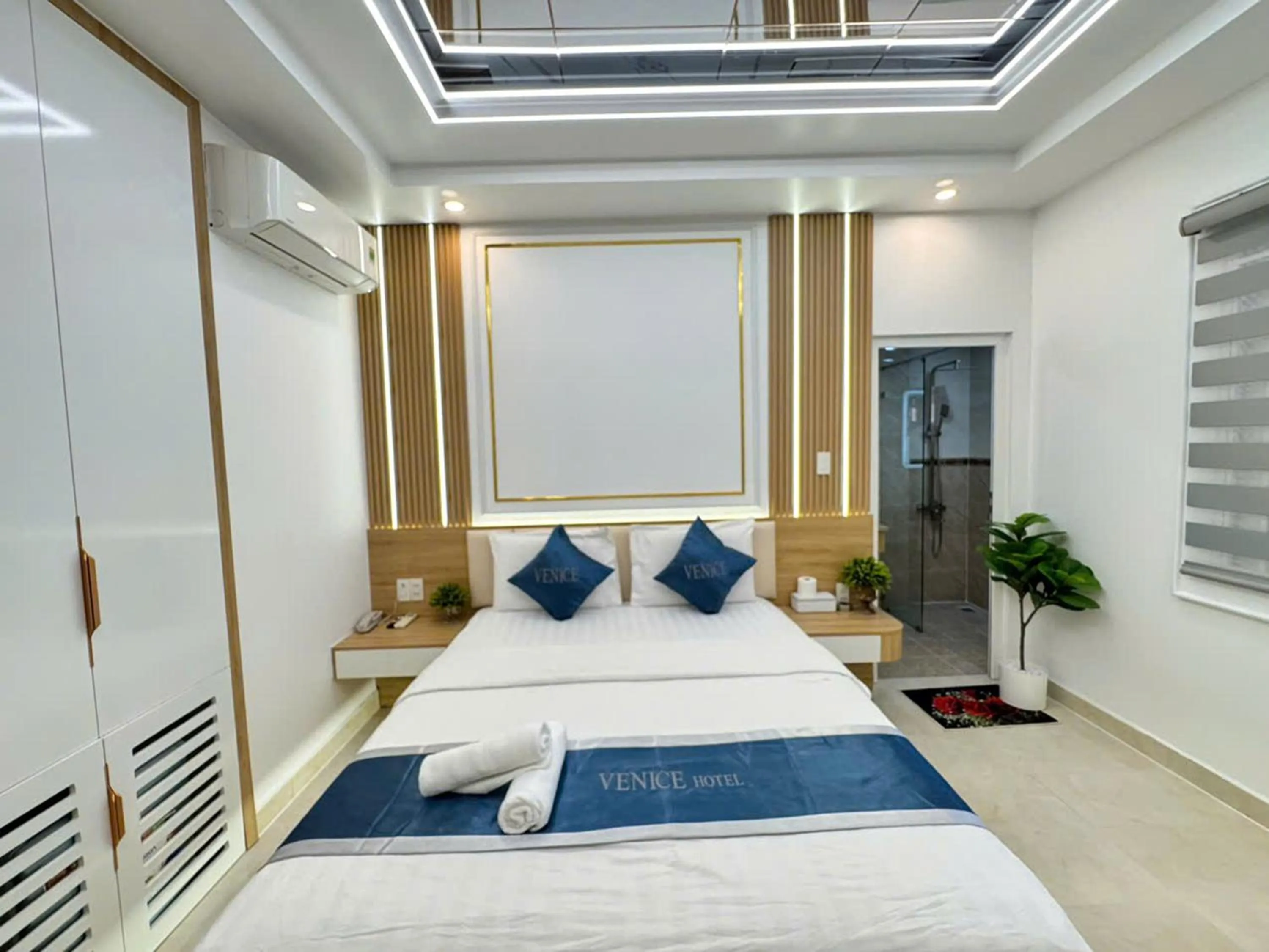 Bed in Minh Ngoc Hotel