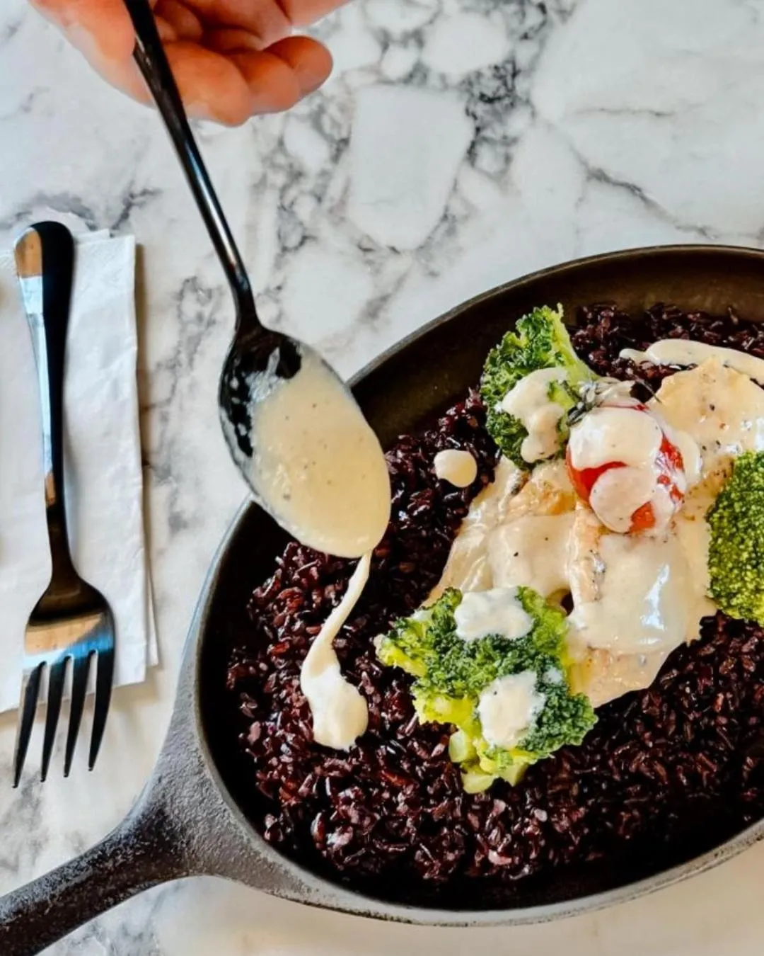 Restaurant/places to eat in Central Suites