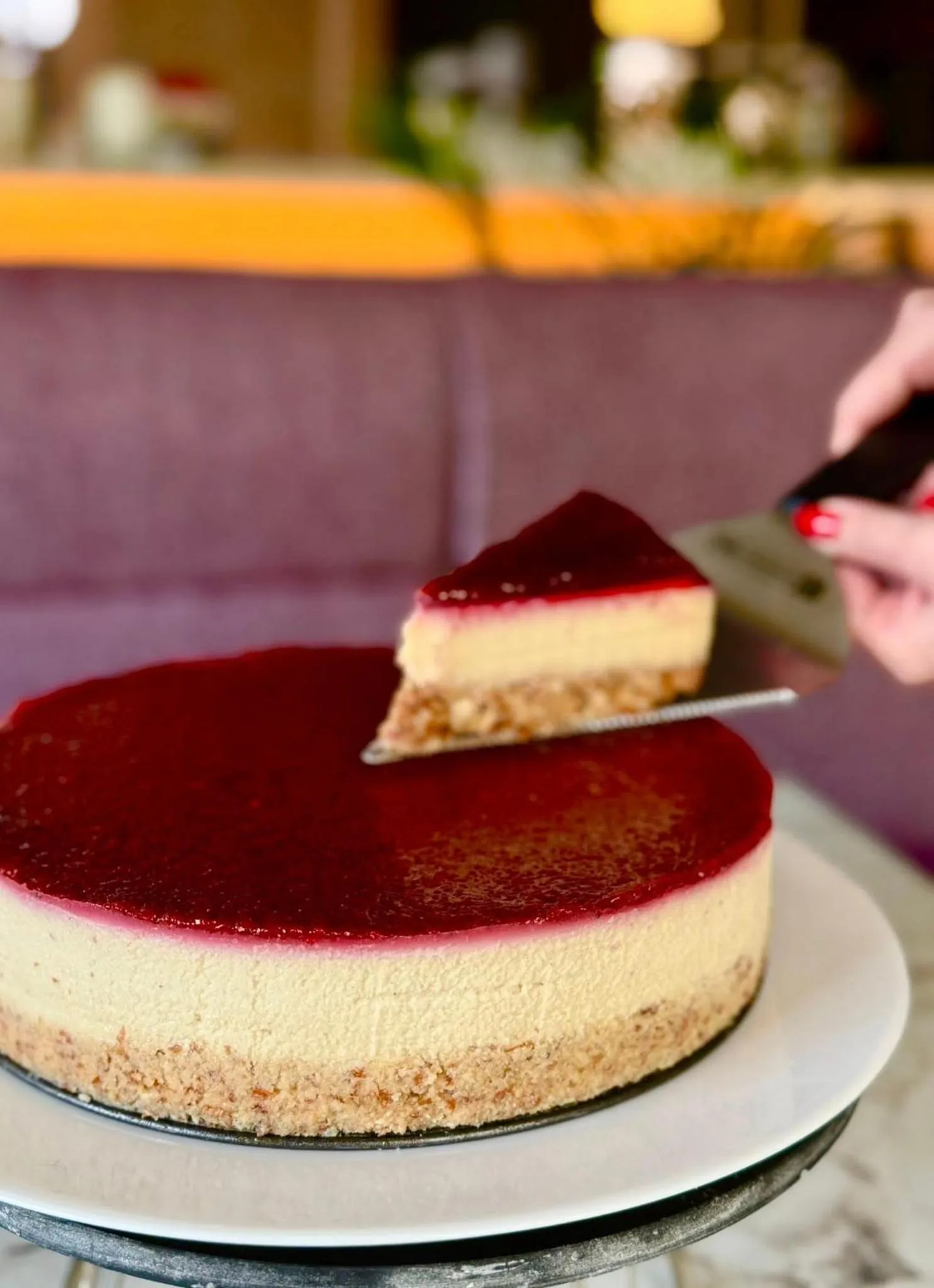 Restaurant/places to eat in Central Suites