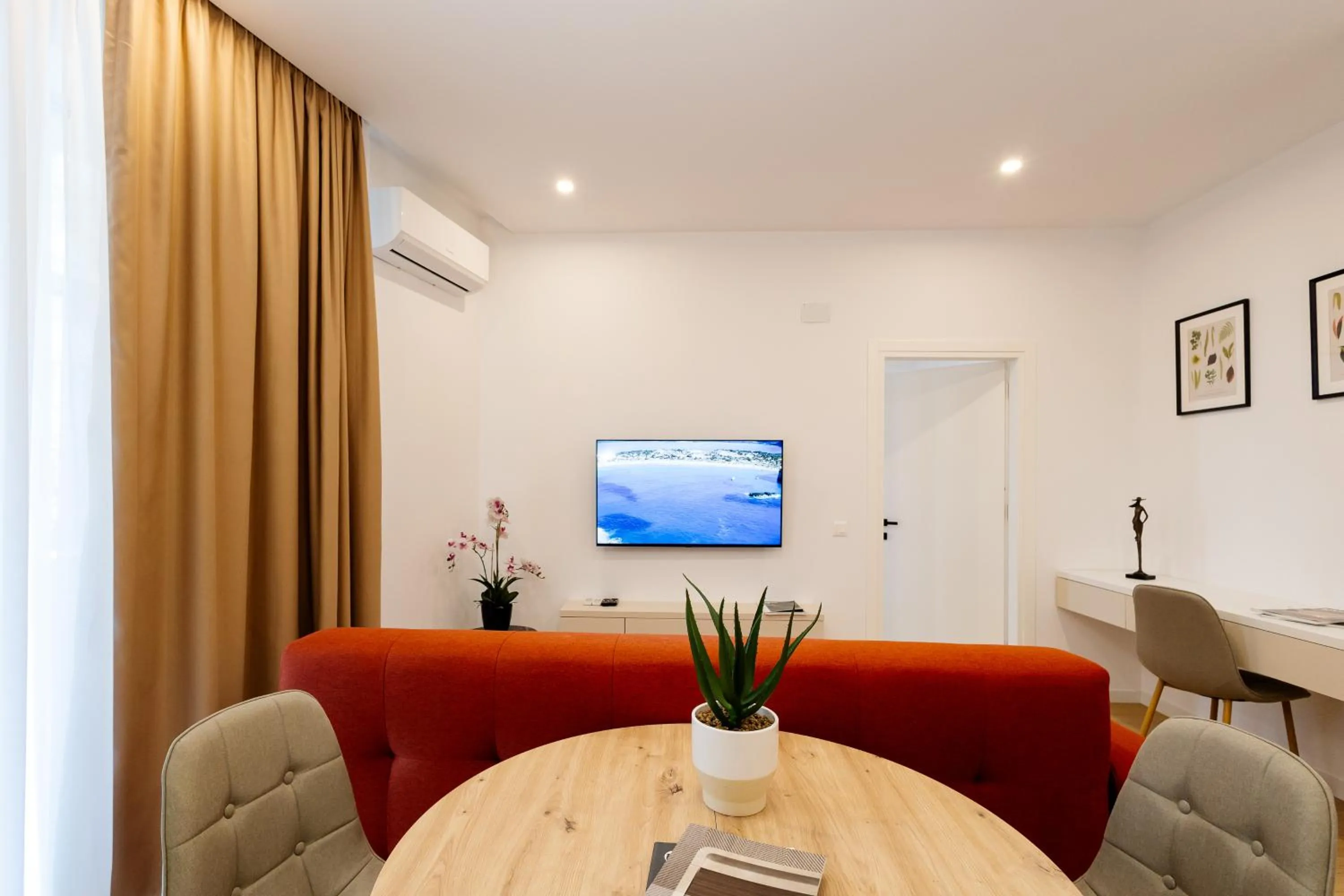 Living room in Central Suites