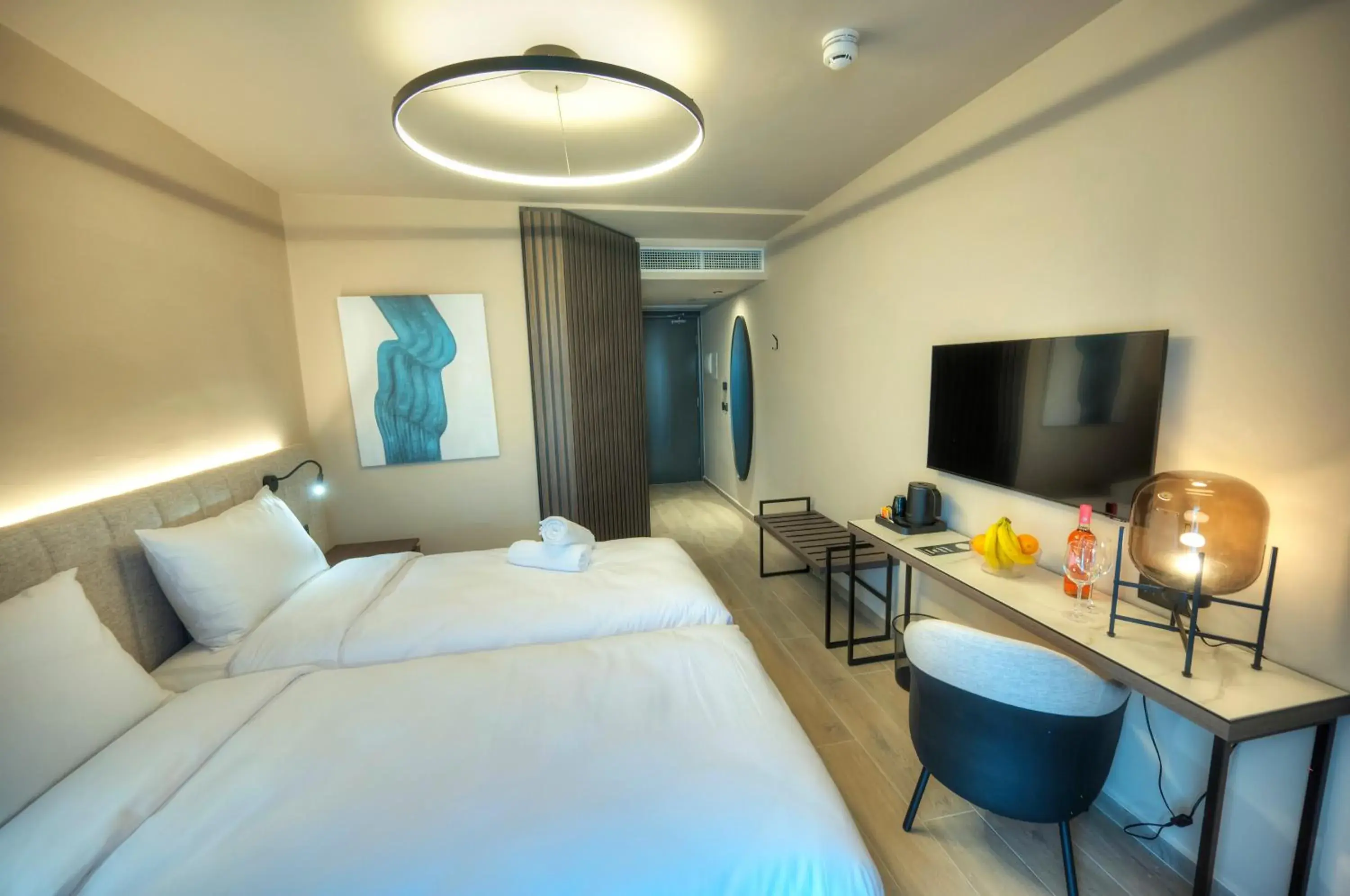 Twin Room with Balcony in ASTE hotel Twin Room with Balcony in ASTE hotel