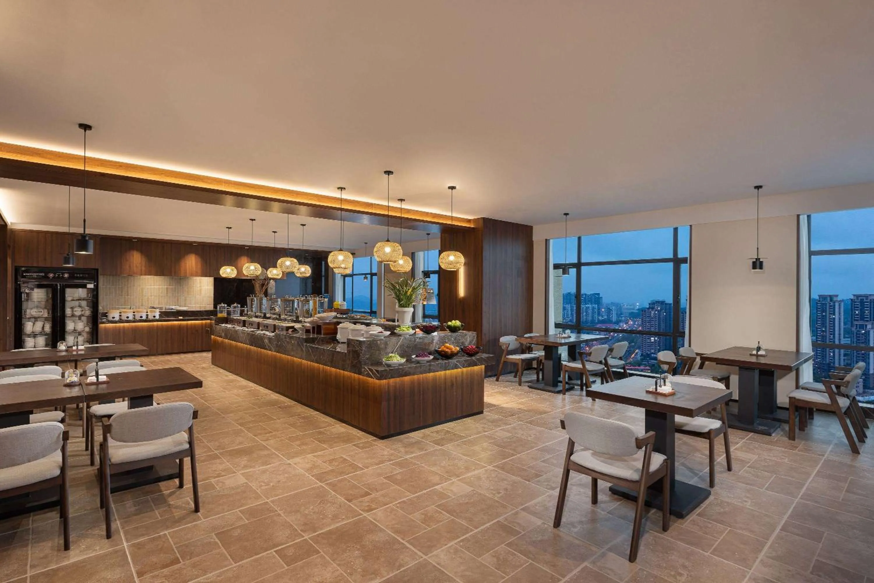 Restaurant/places to eat in Days Hotel by Wyndham Zhuzhou Shifeng