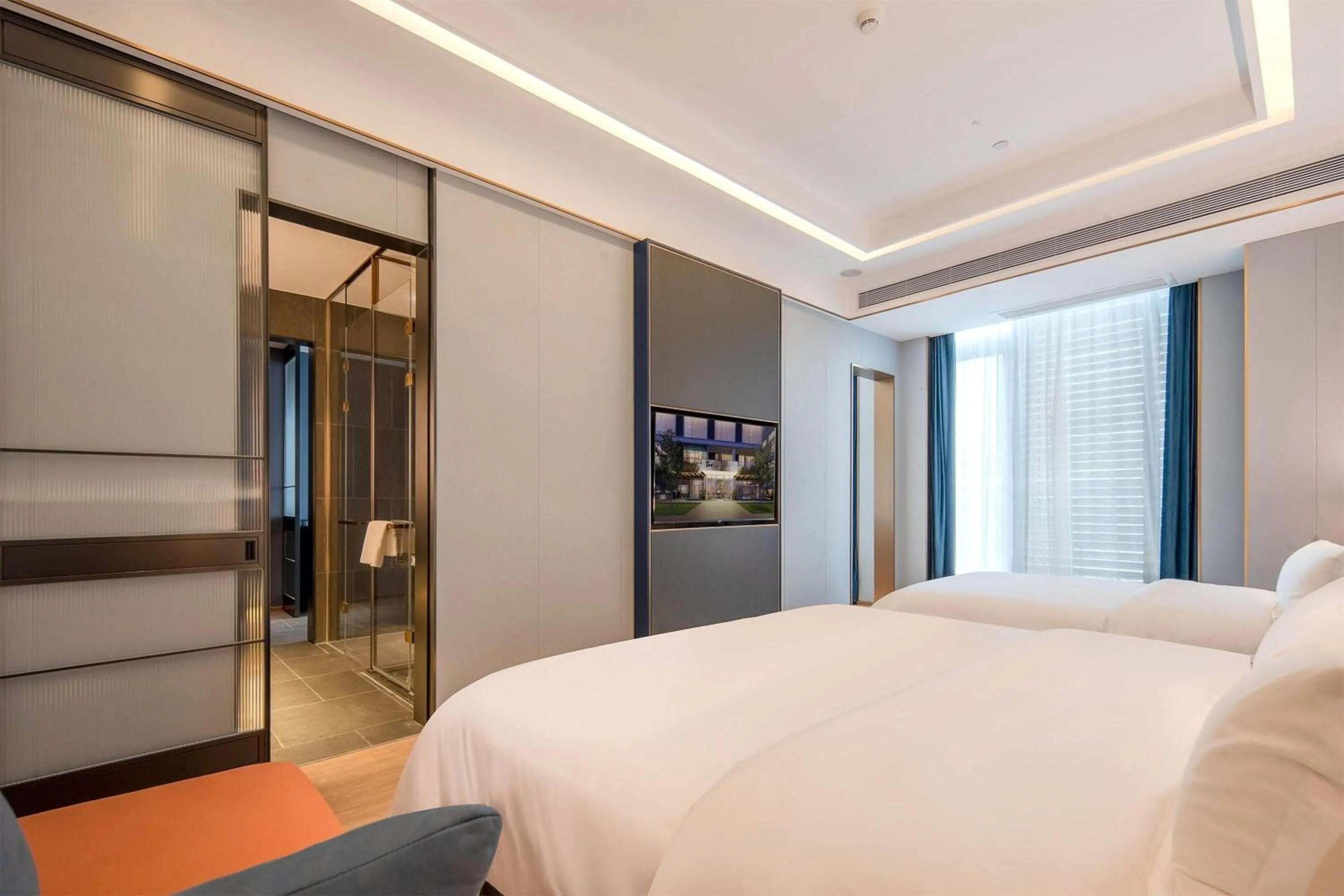 Photo of the whole room in Ramada by Wyndham Guangzhou Huangpu