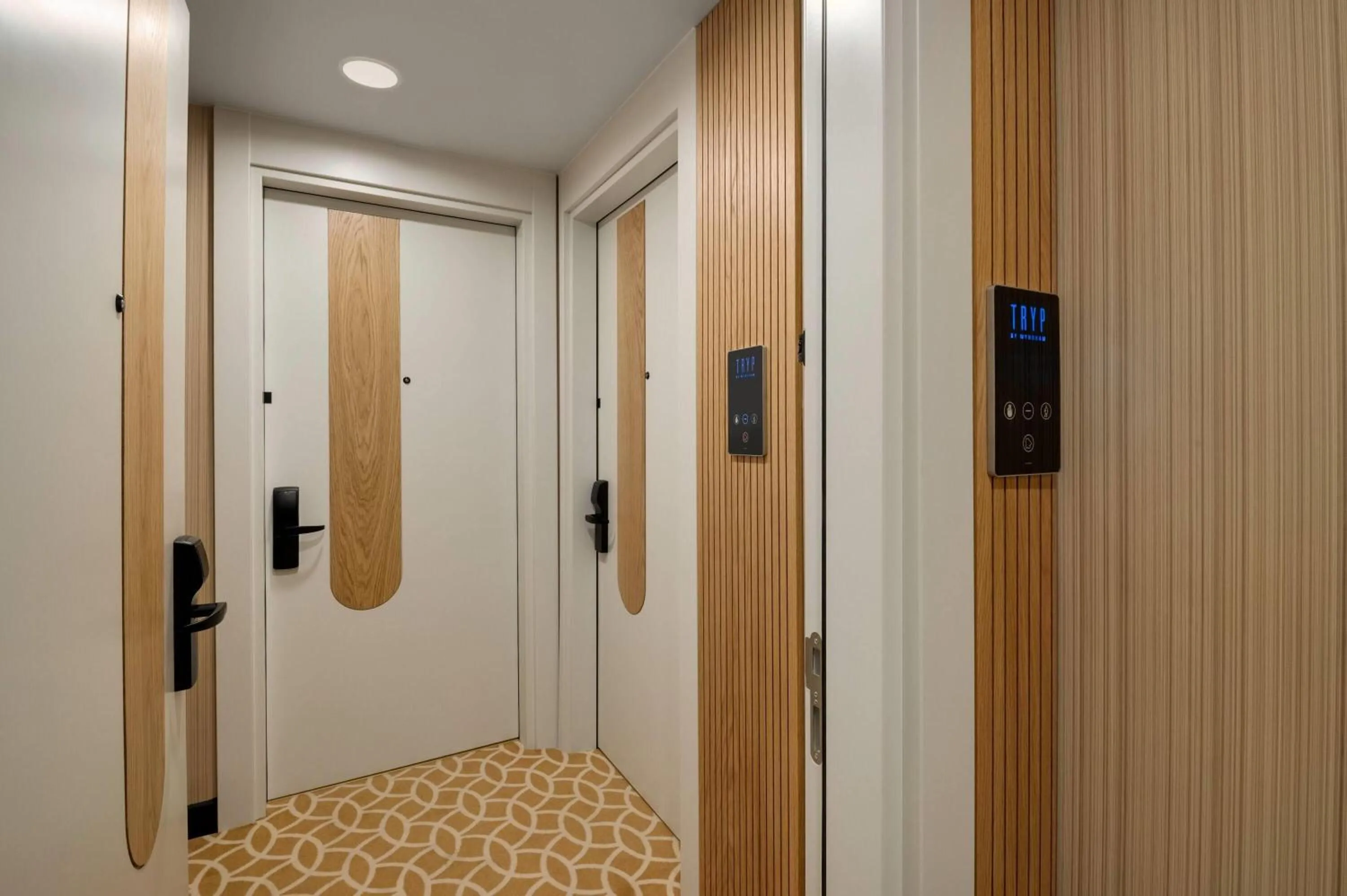 Photo of the whole room in Tryp by Wyndham Istanbul Beyoglu