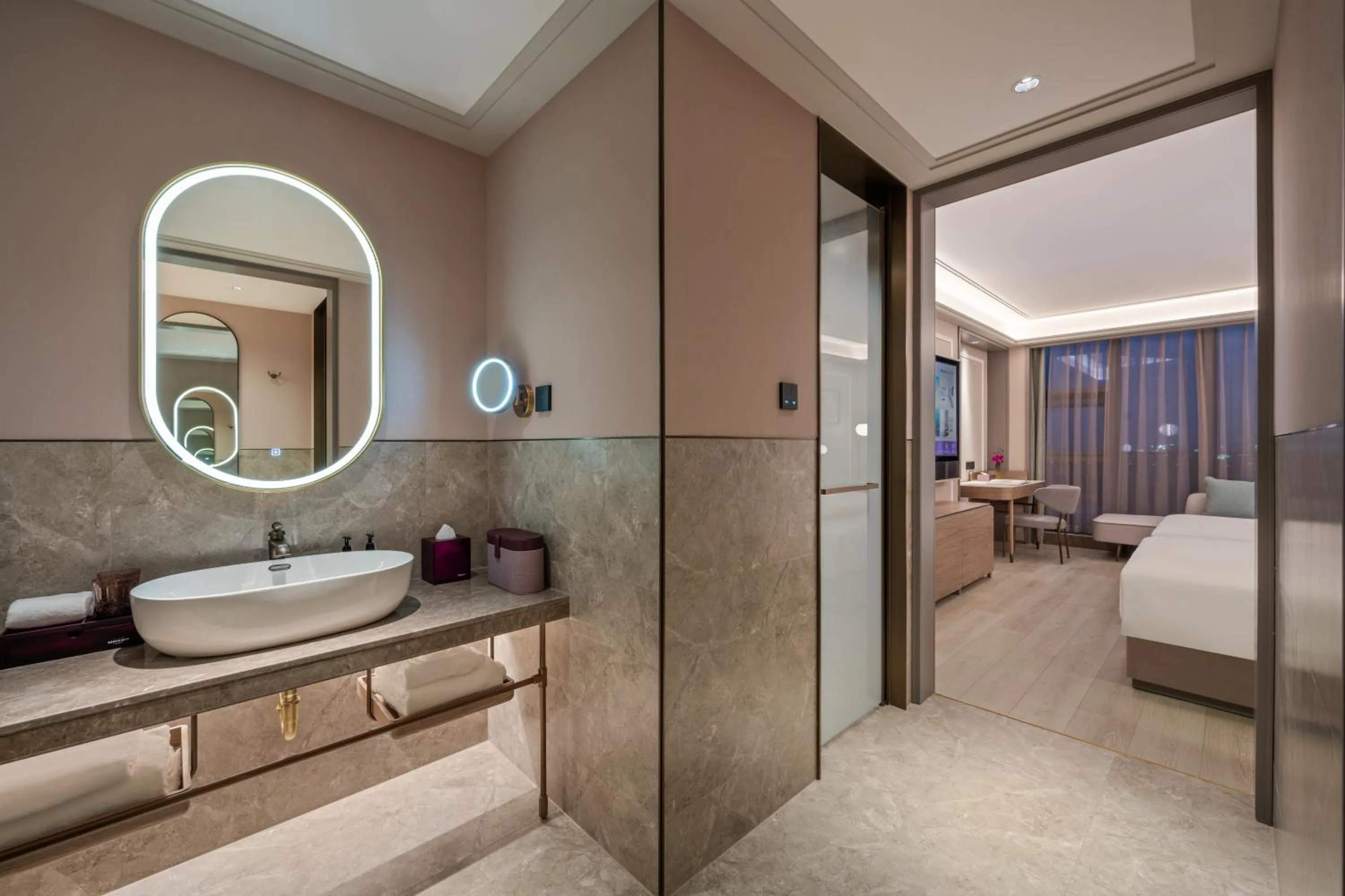 Photo of the whole room in Mercure Nantong Suxitong Riverside