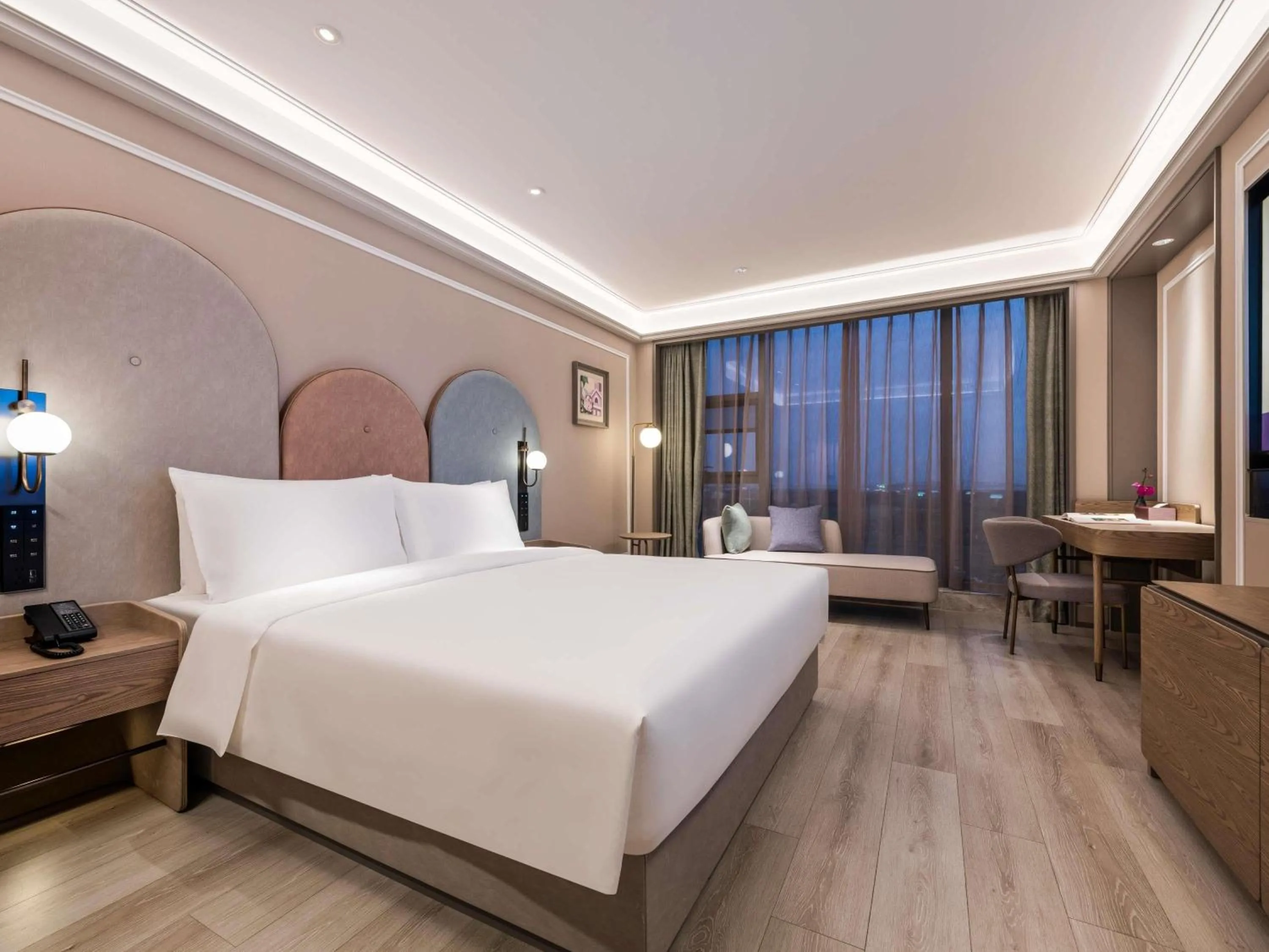 Bedroom in Mercure Nantong Suxitong Riverside