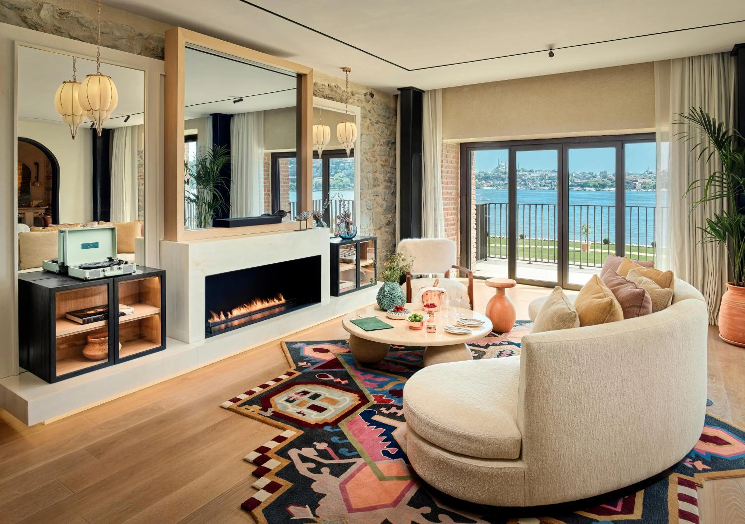 Living room in Aliée Istanbul - A Paris Society Collection Hotel