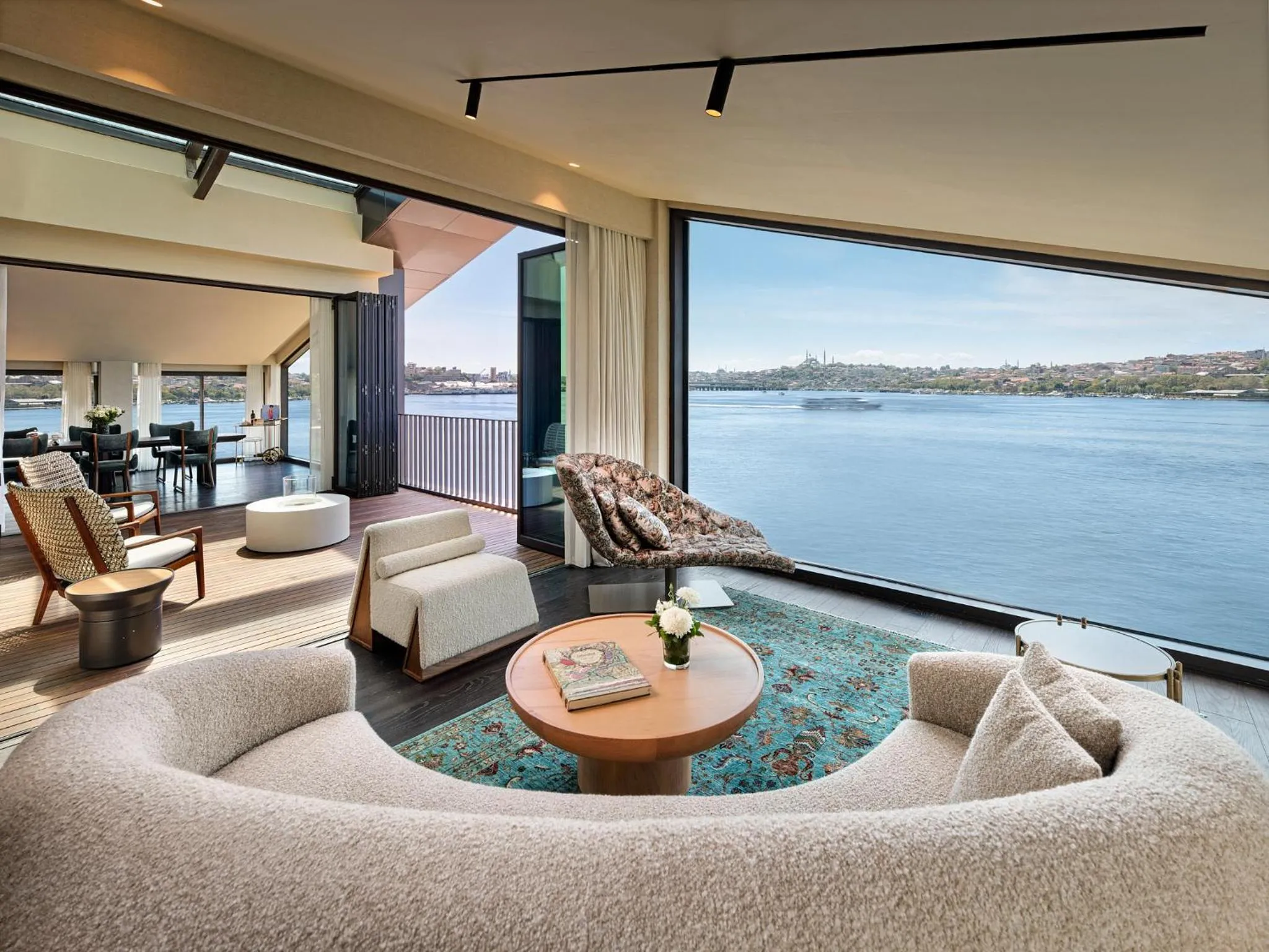 Living room in Aliée Istanbul - A Paris Society Collection Hotel