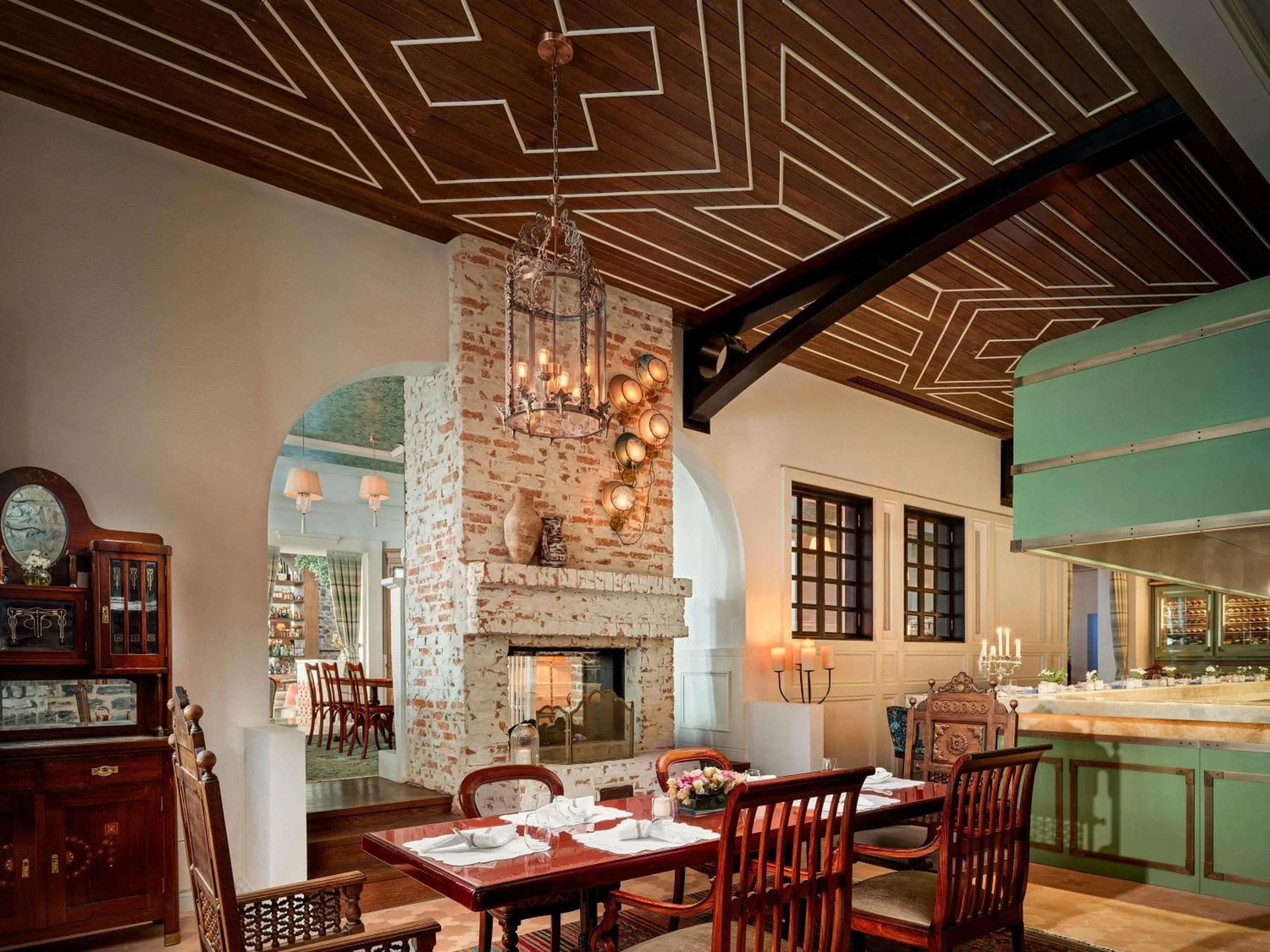 Restaurant/places to eat in Aliée Istanbul - A Paris Society Collection Hotel