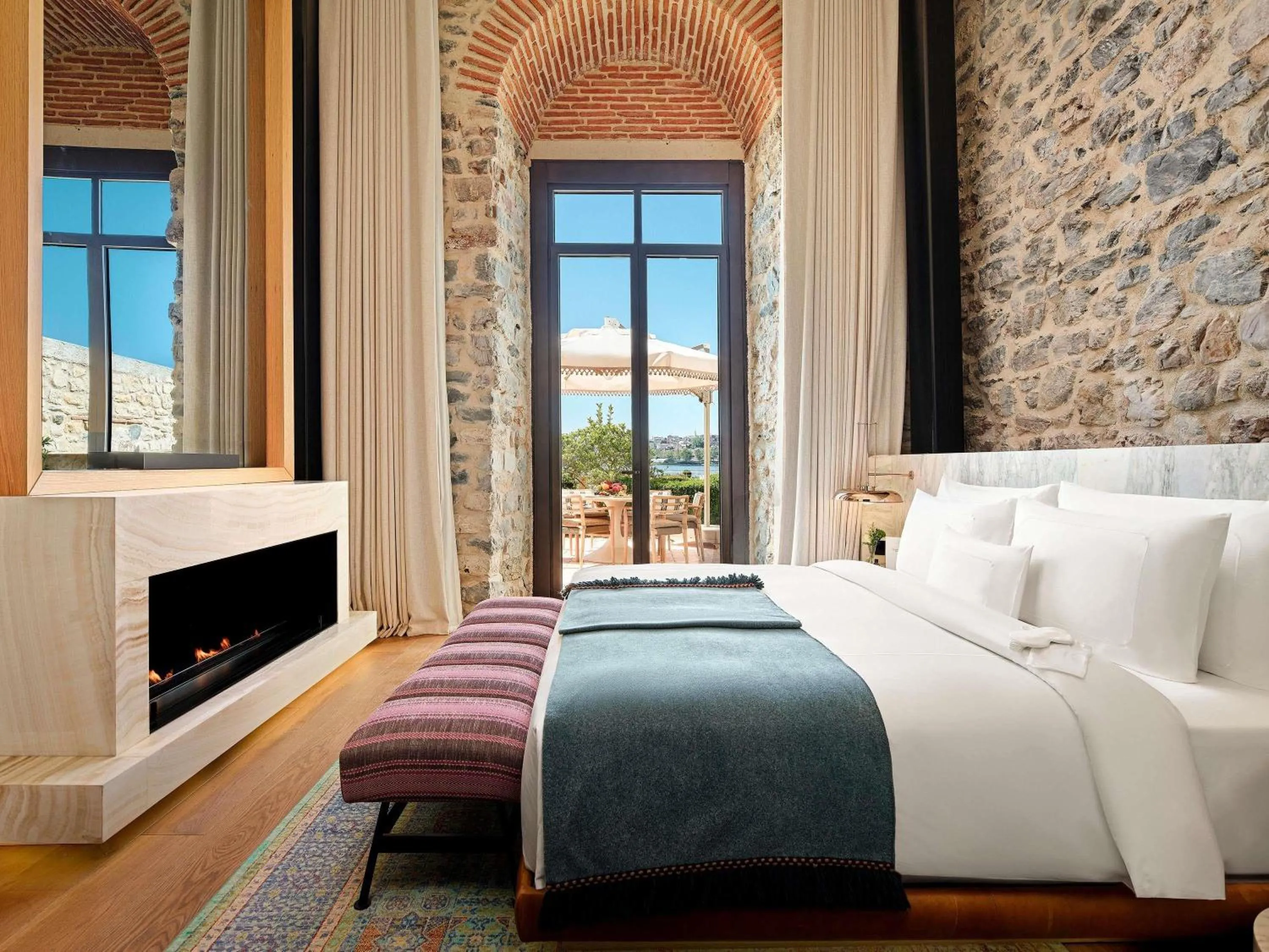 Bedroom, Bed in Aliée Istanbul - A Paris Society Collection Hotel