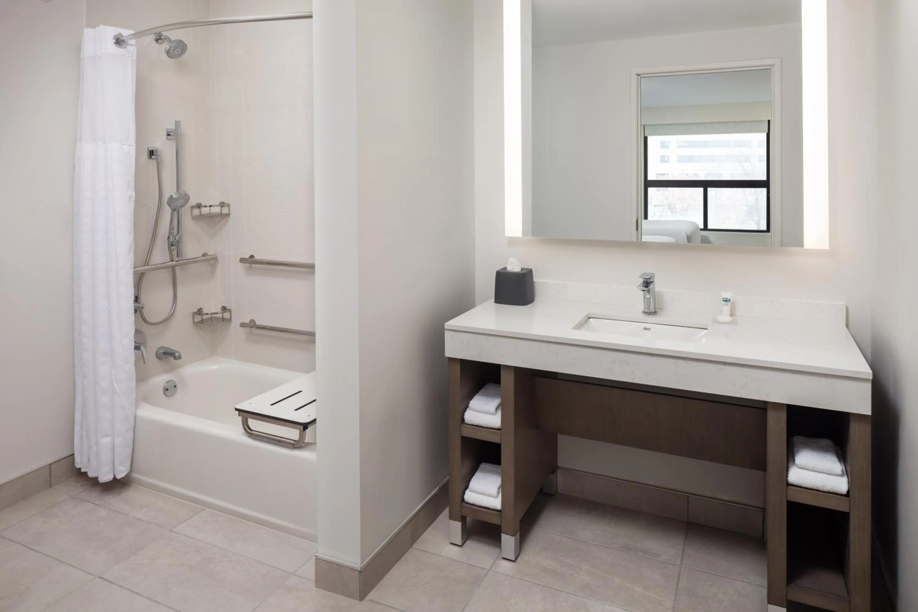 Shower in Hyatt House Royal Oak / Birmingham