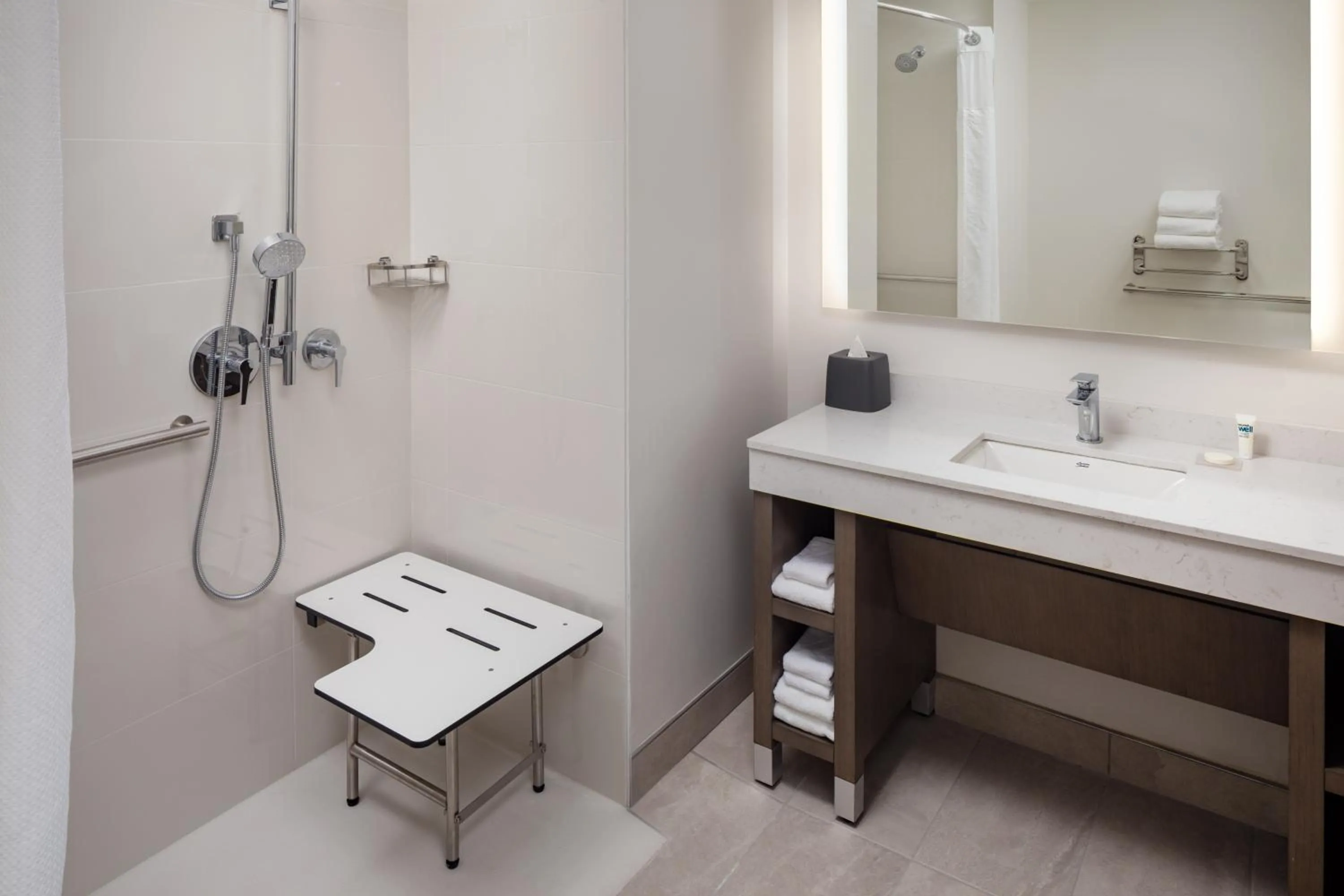 Shower in Hyatt House Royal Oak / Birmingham
