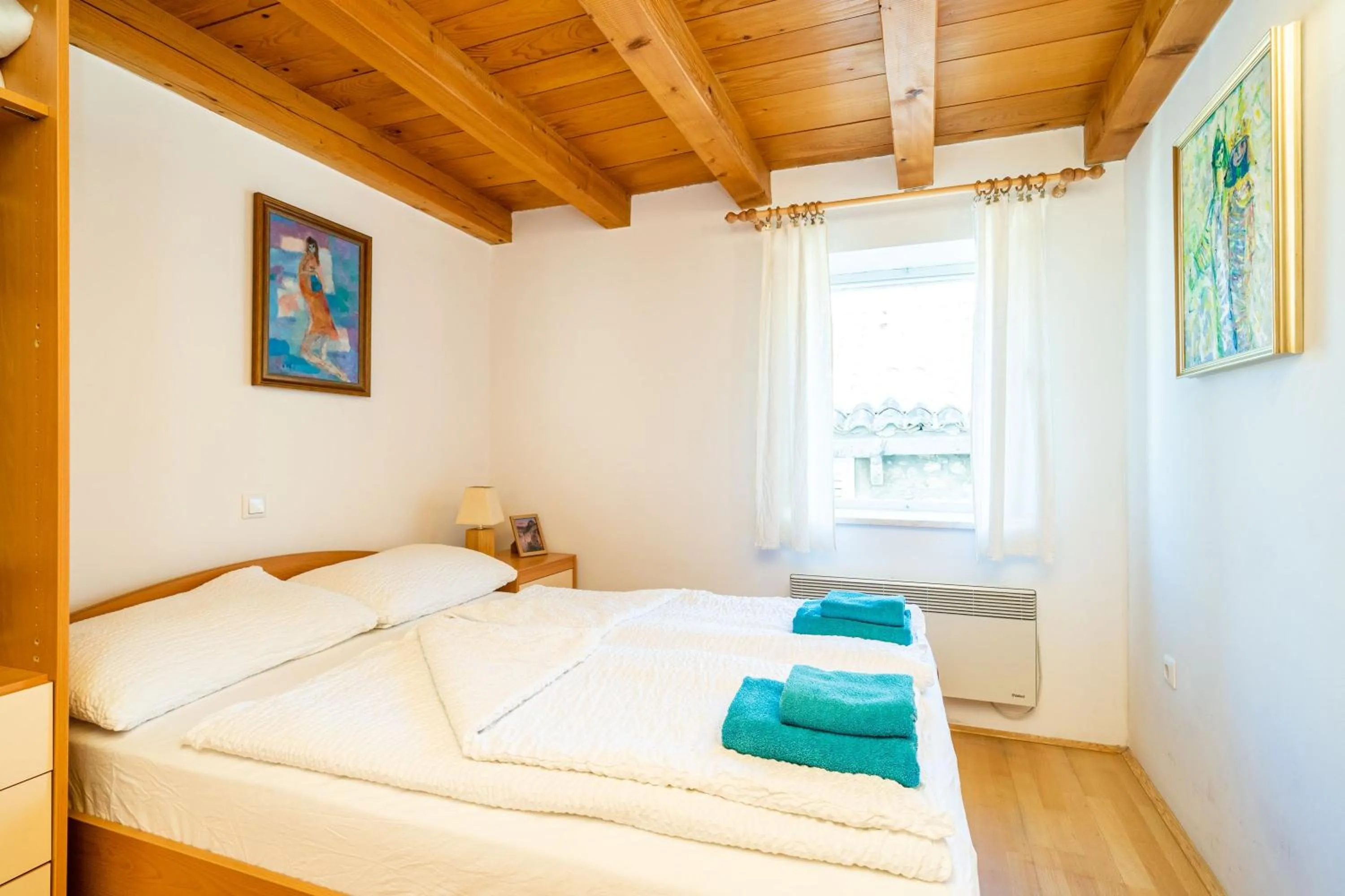Bedroom, Bed in Foteza Apartments