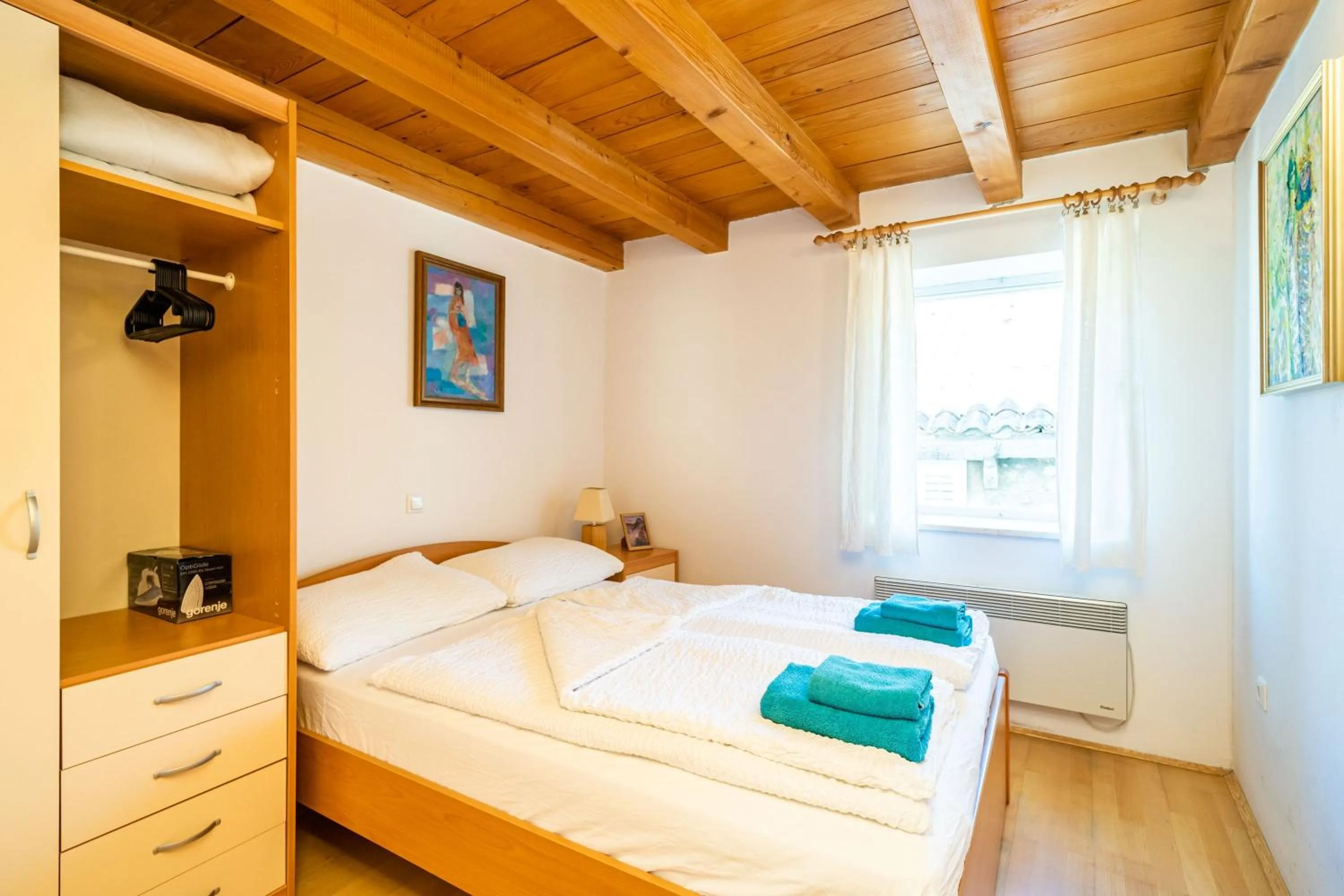 Bedroom, Bed in Foteza Apartments
