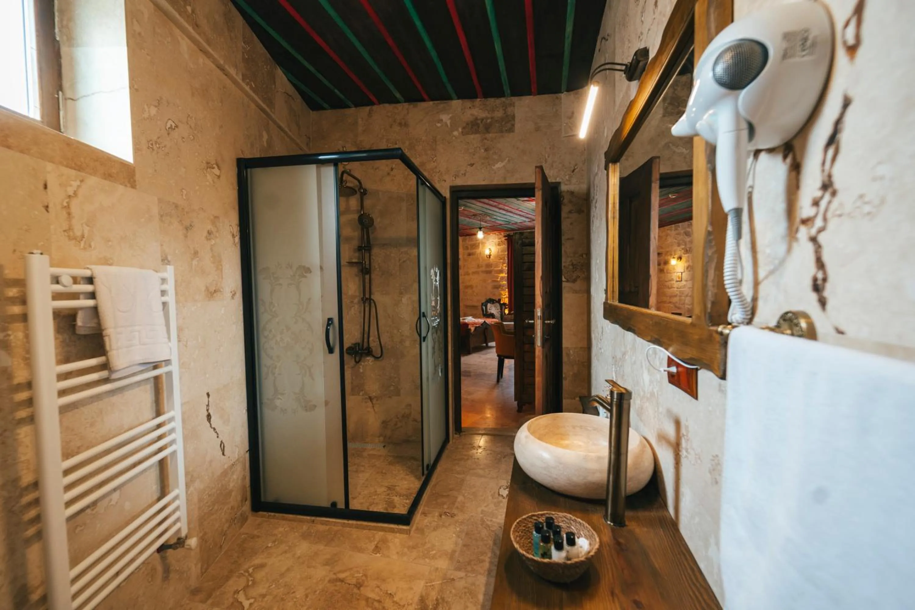 Shower in Cappatria Cave House