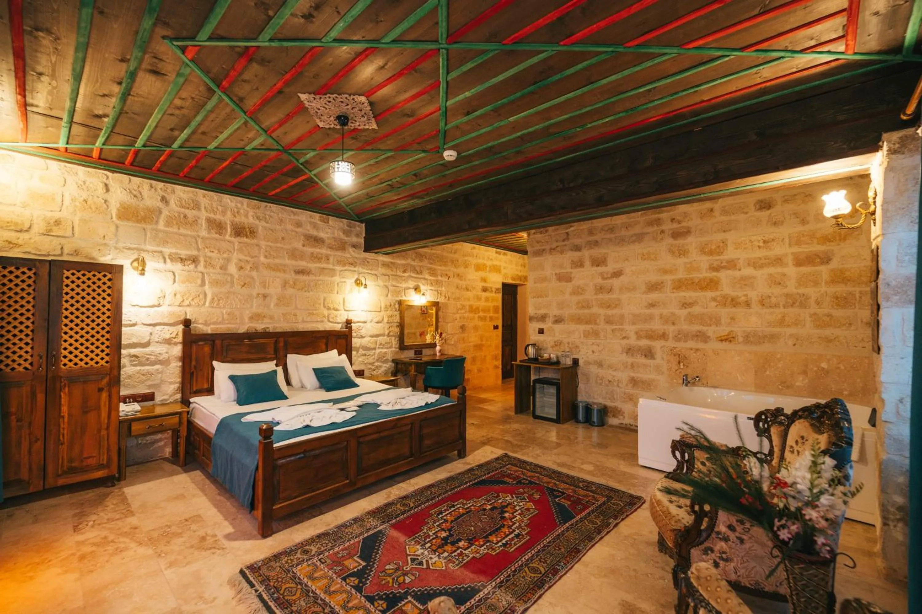 Bed in Cappatria Cave House