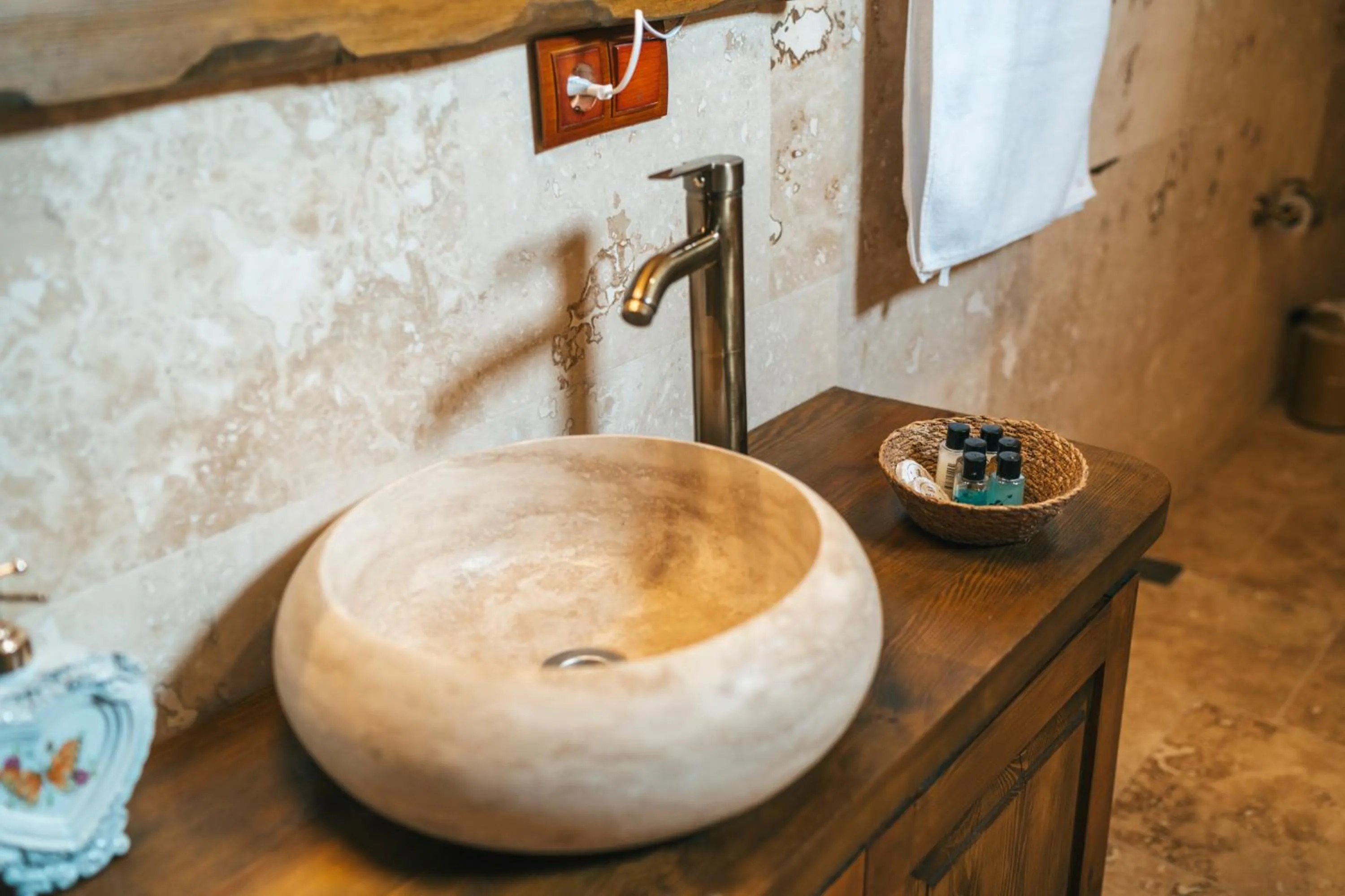 Shower in Cappatria Cave House