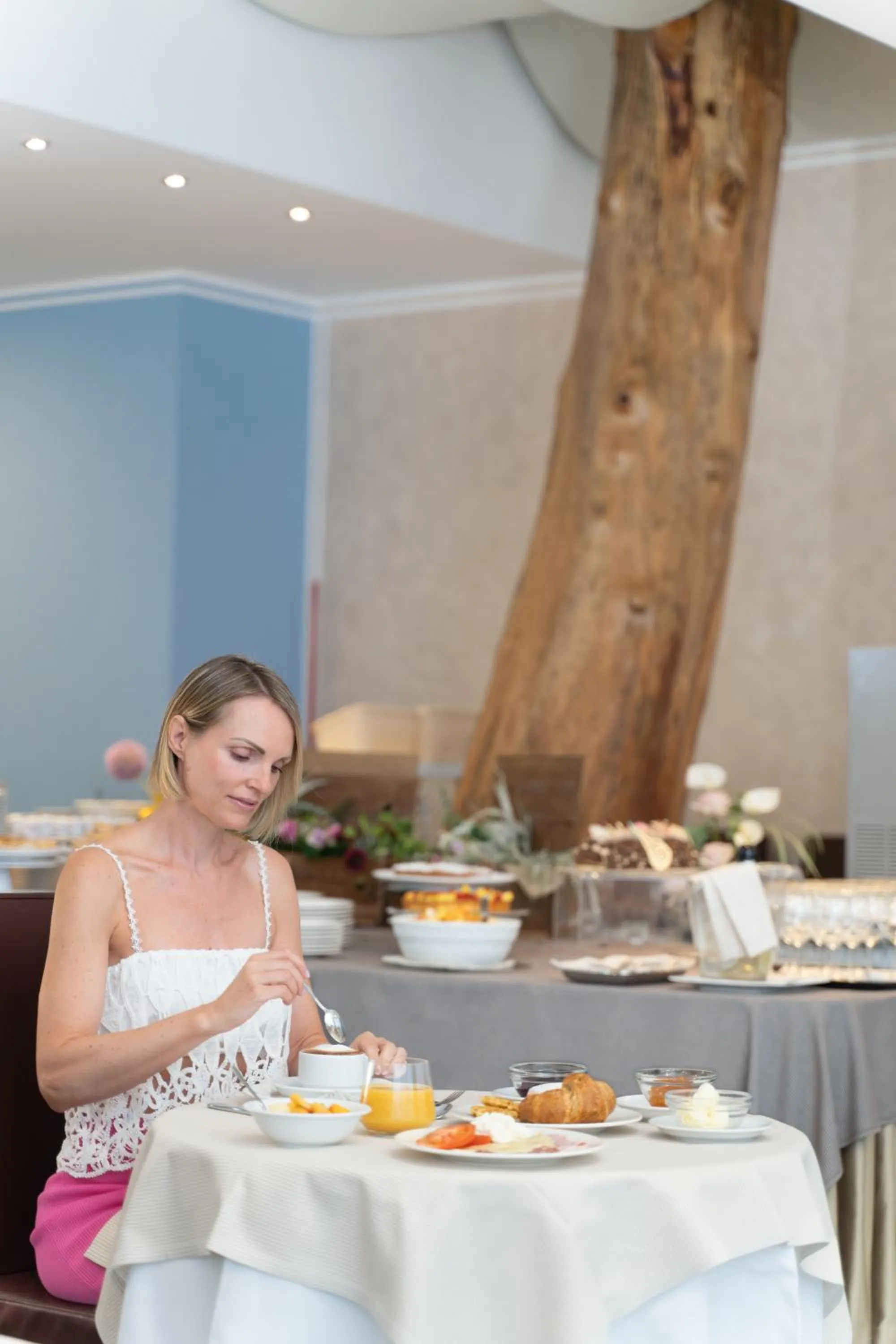 Food and drinks in Hotel Mioni Royal San