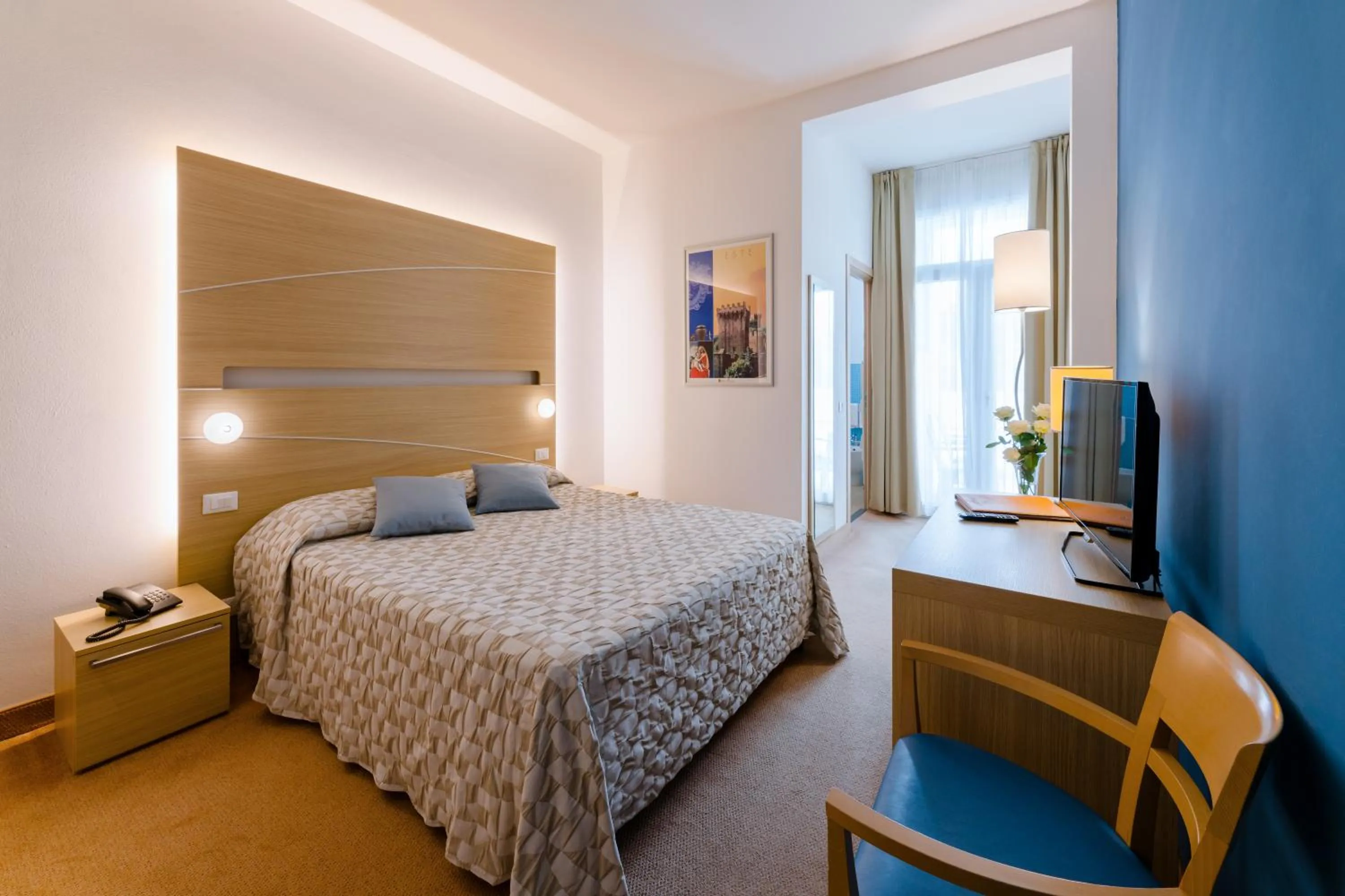 Bedroom, Bed in Hotel Mioni Royal San