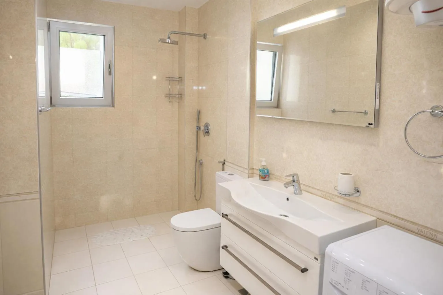 Bathroom in Hotel Ponta Nova