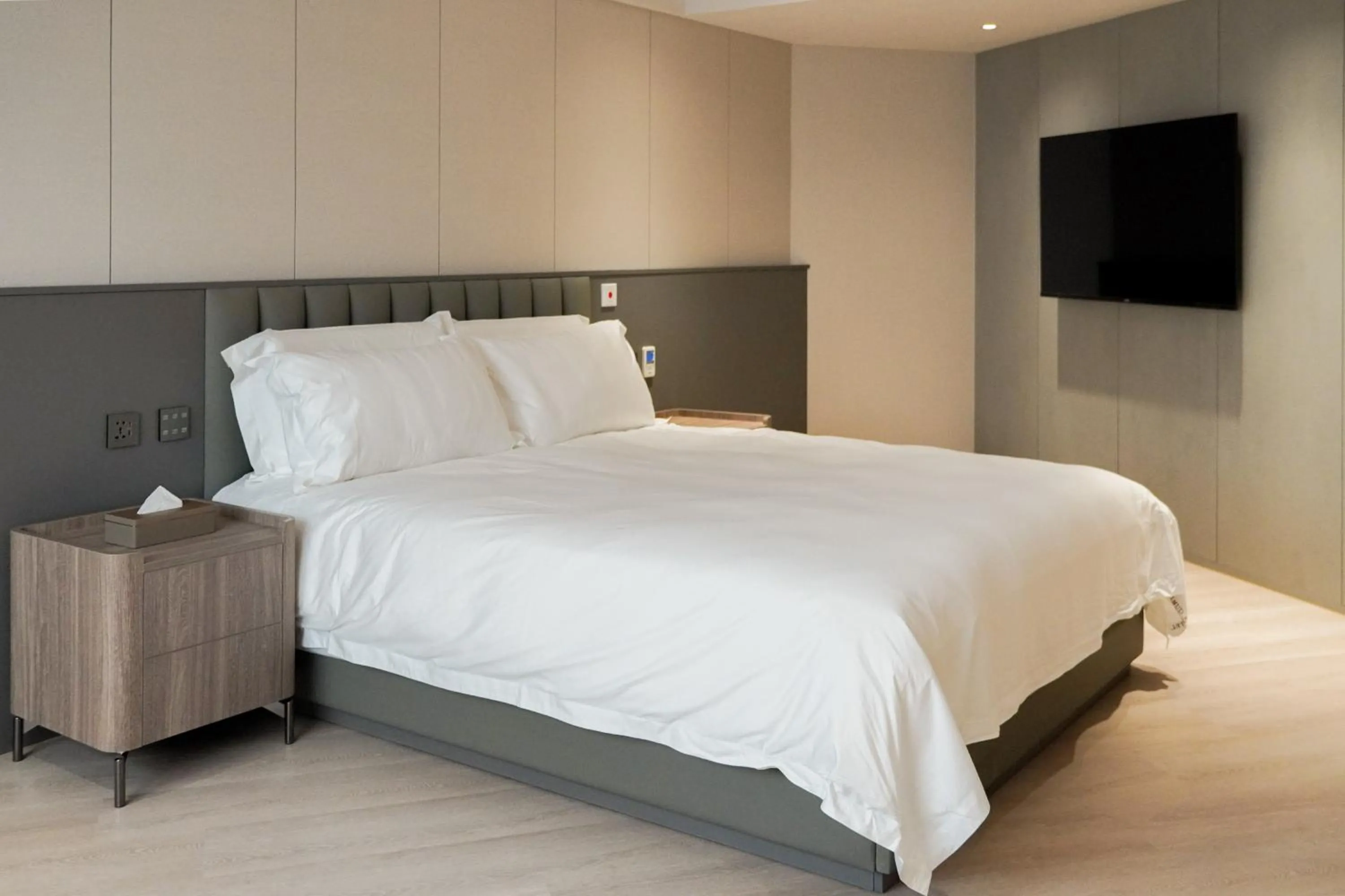 Double Room - Disability Access in Talmud Hotel Classic Taiwan Boulevard