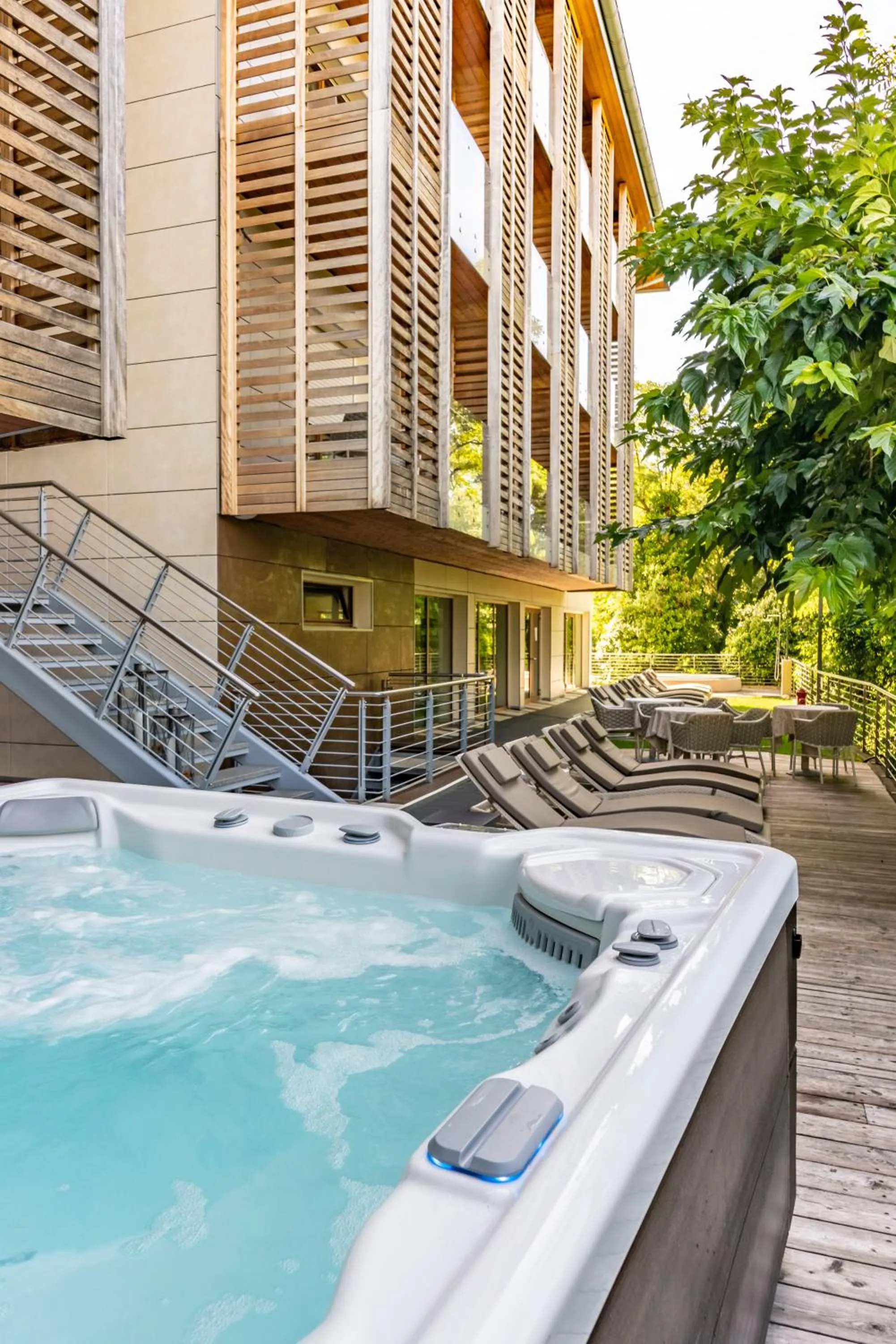 Swimming pool in Hotel Villa Madruzzo