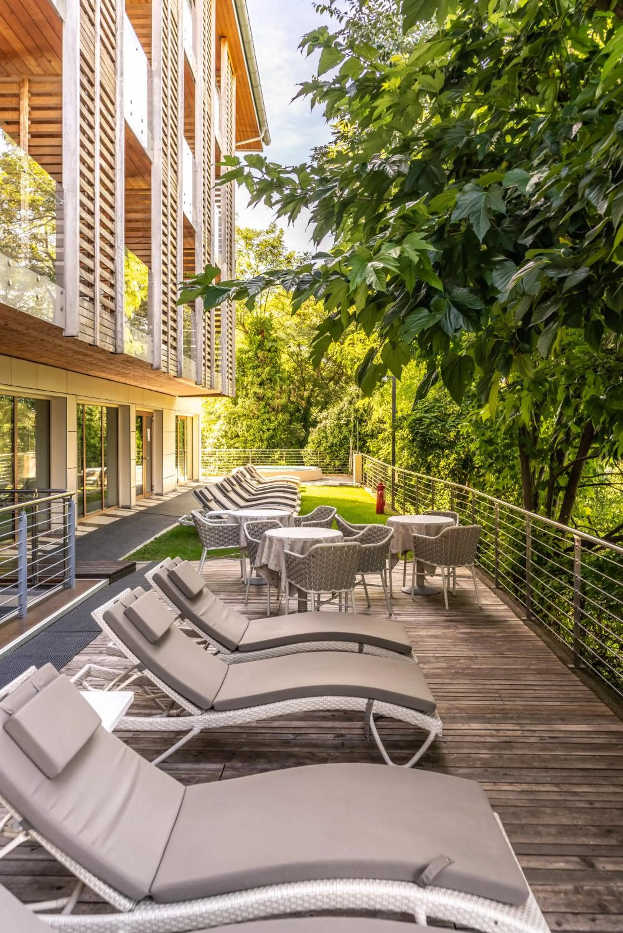 Patio in Hotel Villa Madruzzo