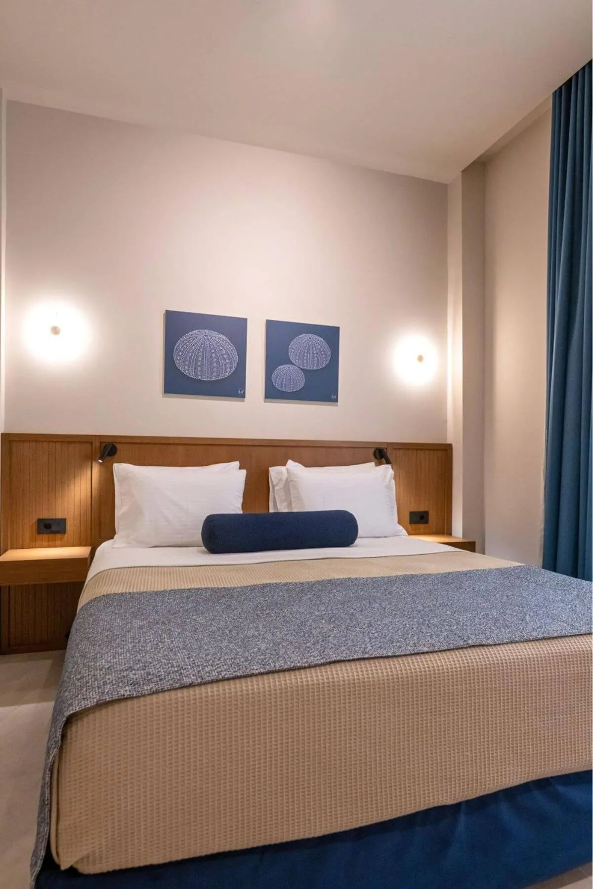 Bed in Achinos - Kalamata Mediterranean Suites