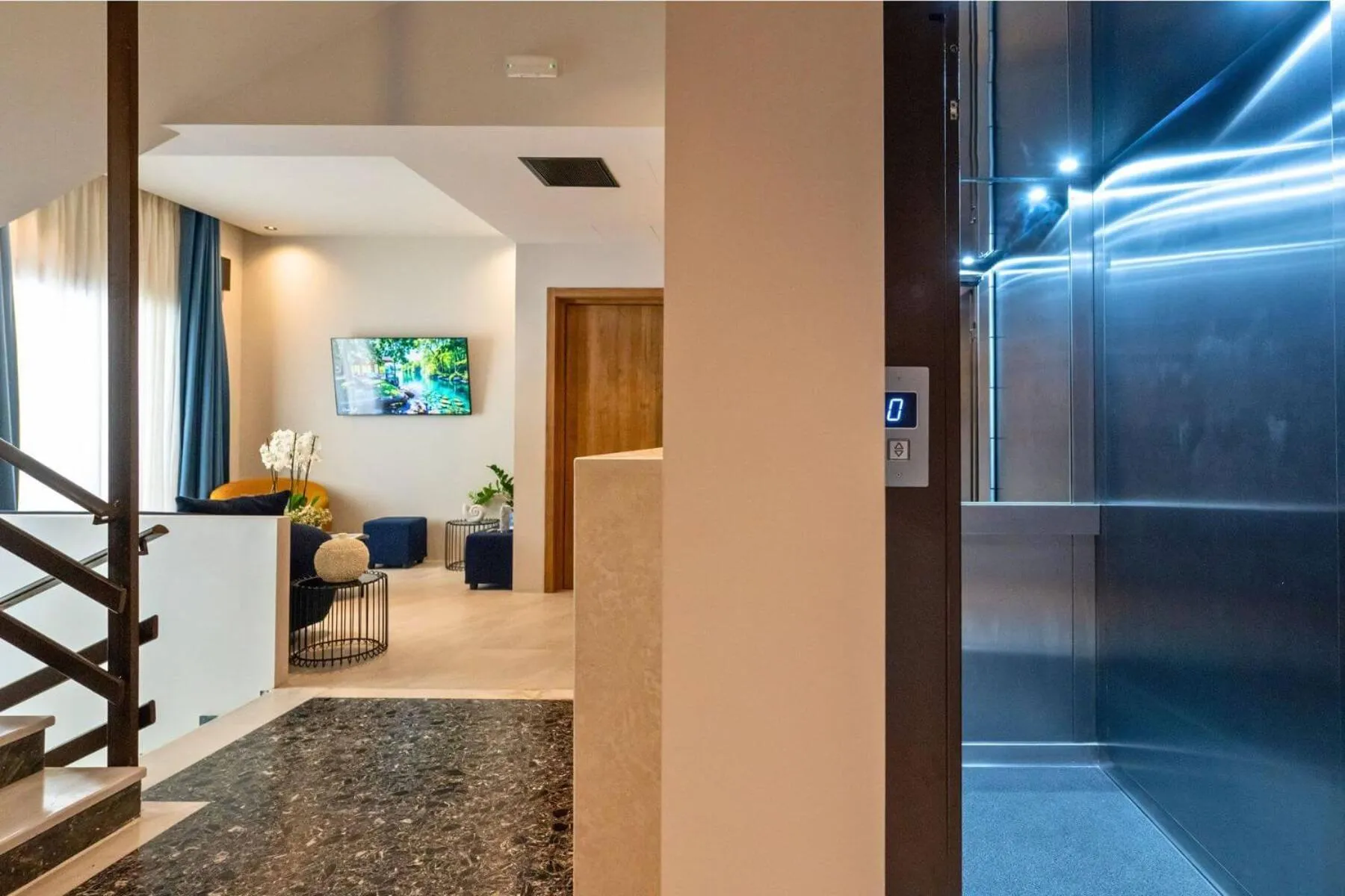 Property building in Achinos - Kalamata Mediterranean Suites