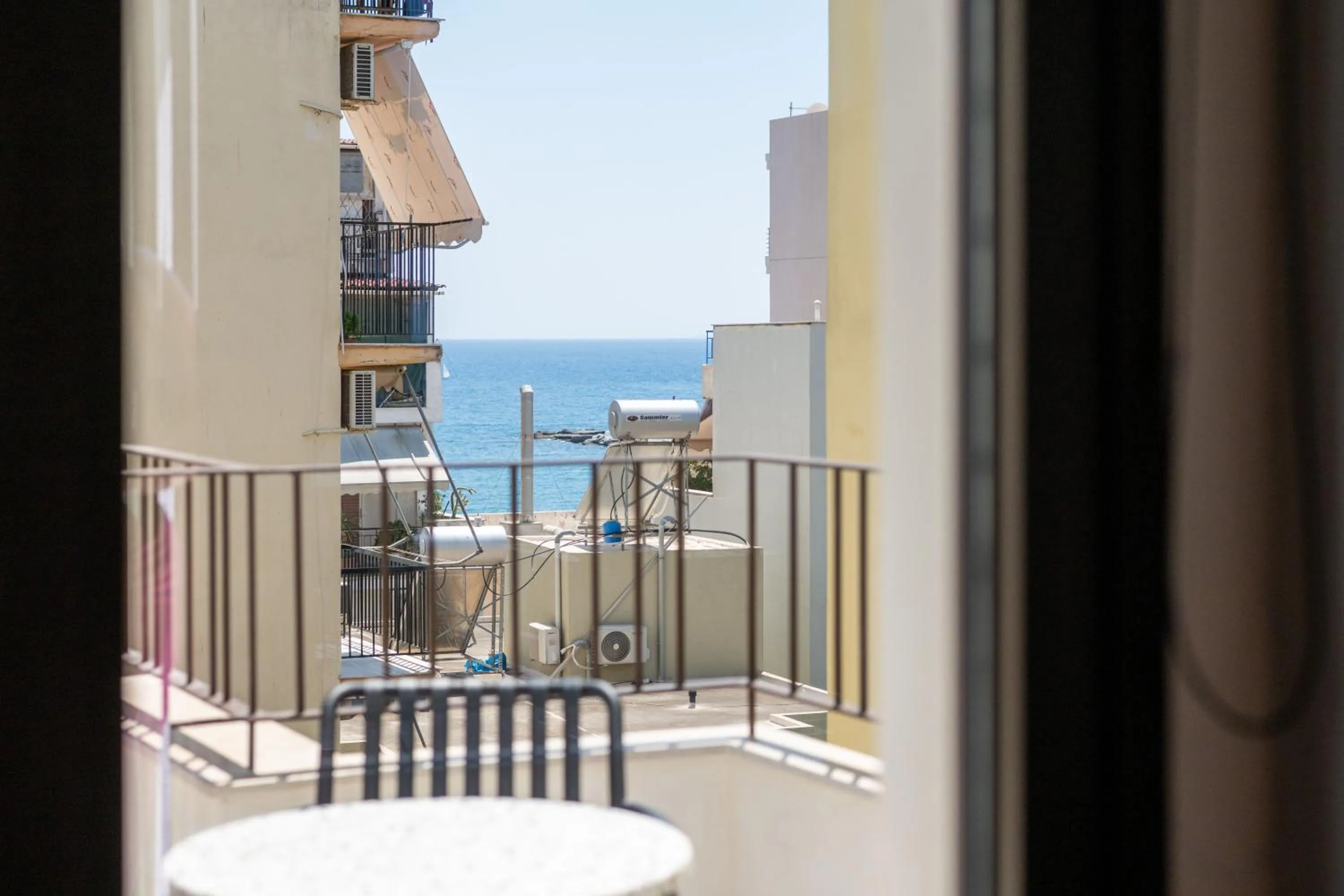 Property building in Achinos - Kalamata Mediterranean Suites