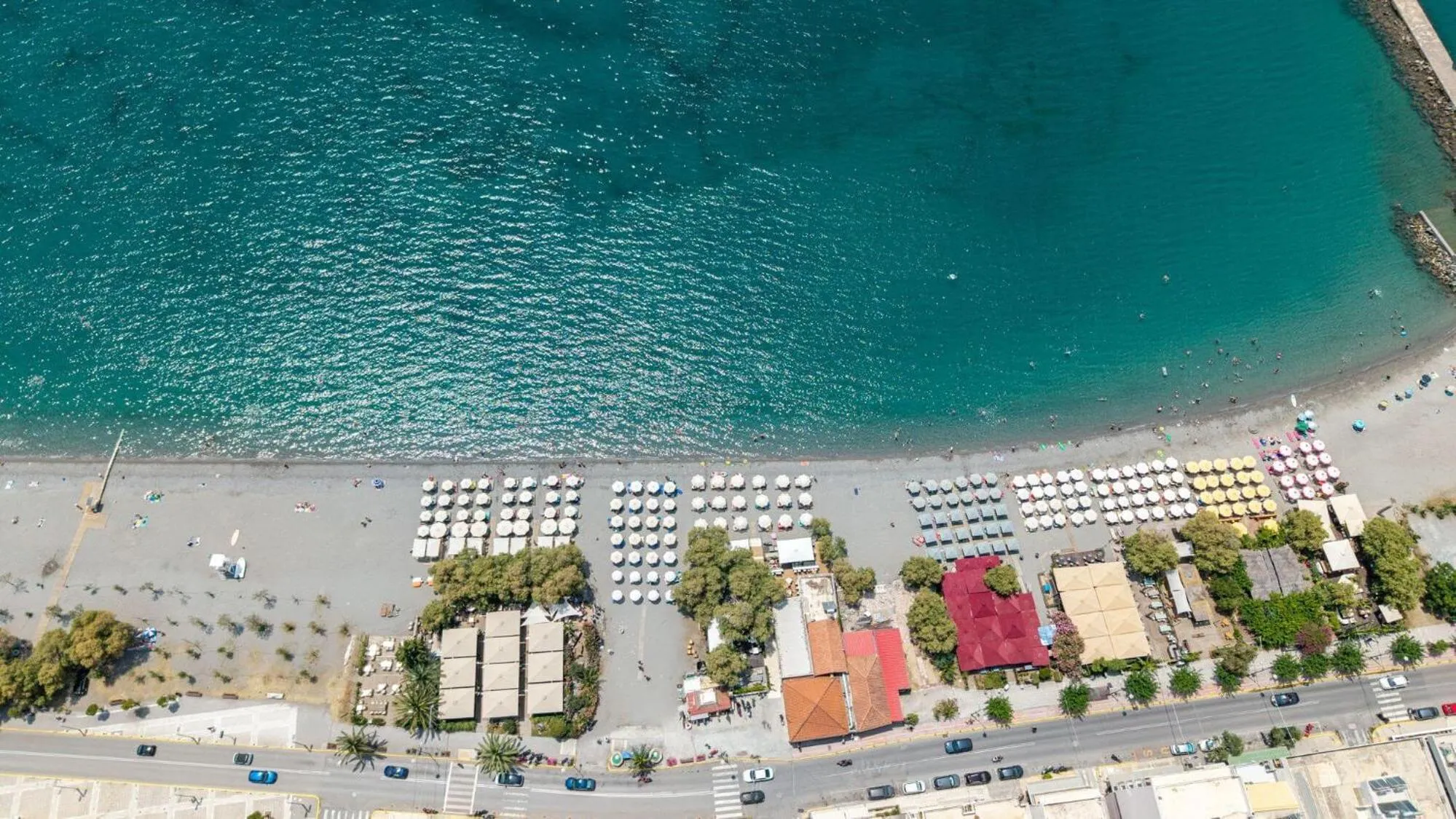 Restaurant/places to eat in Achinos - Kalamata Mediterranean Suites