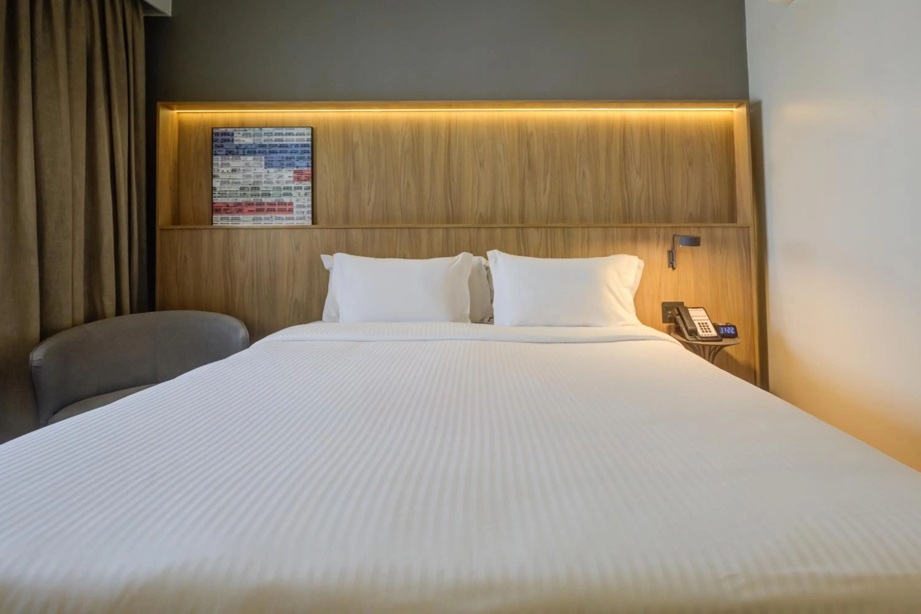 Bed in Hampton by Hilton Guarulhos Airport