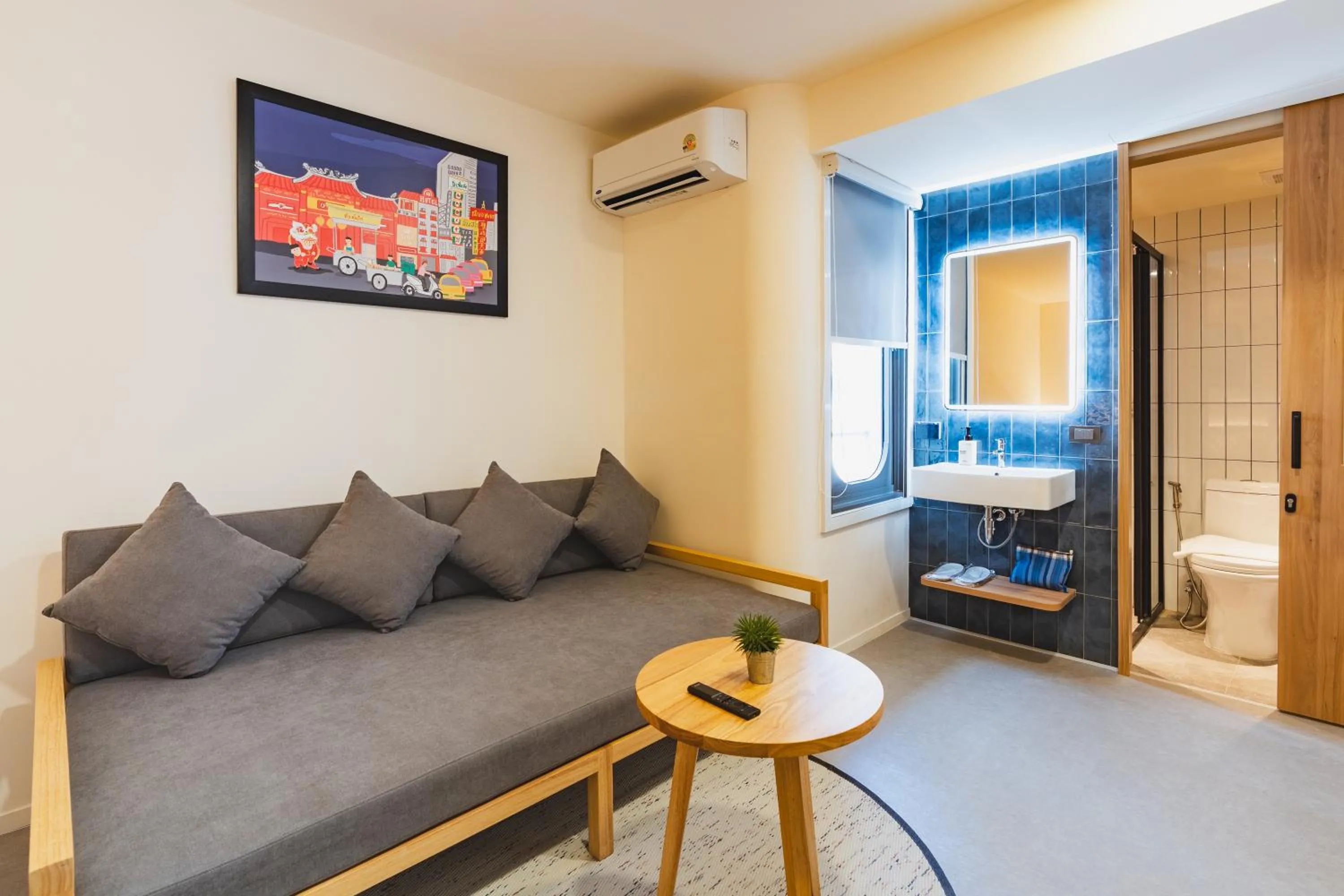 Toilet, Bed in VELA be Bangkok Siam