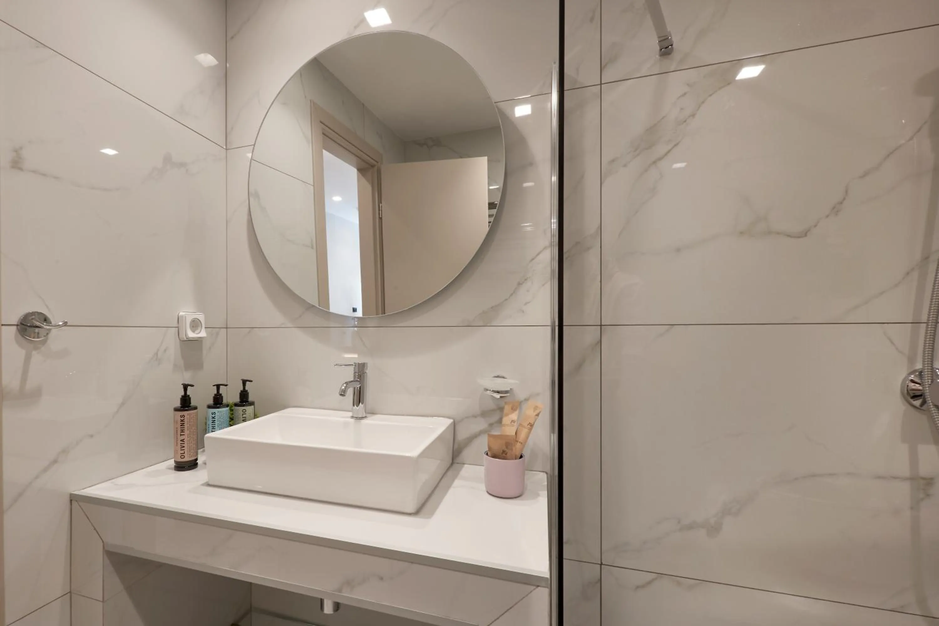 Bathroom in Athens City Suites