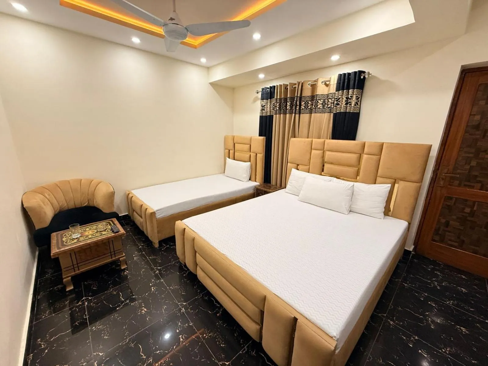 Bedroom, Bed in Serene Elegance Hotel