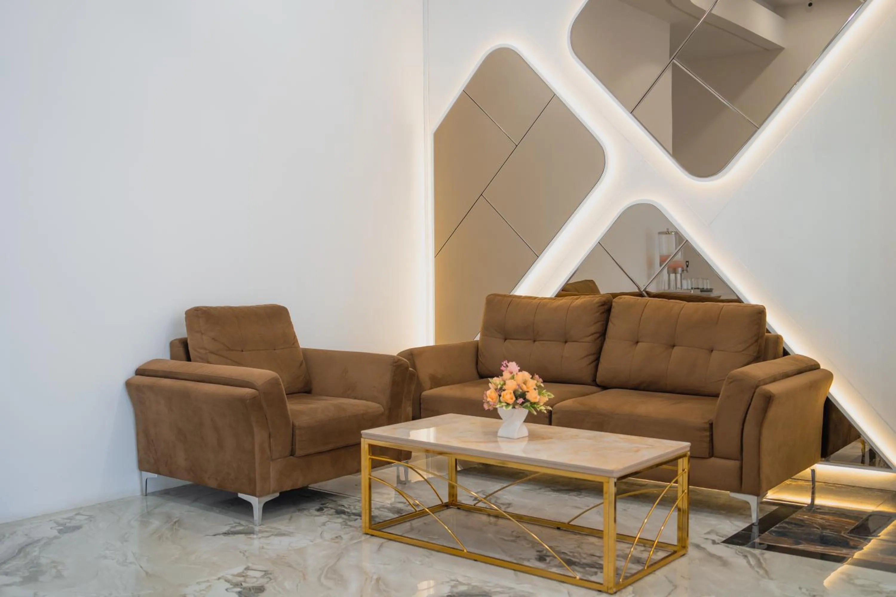 Lobby or reception in Fahira Hotel Syariah Padang