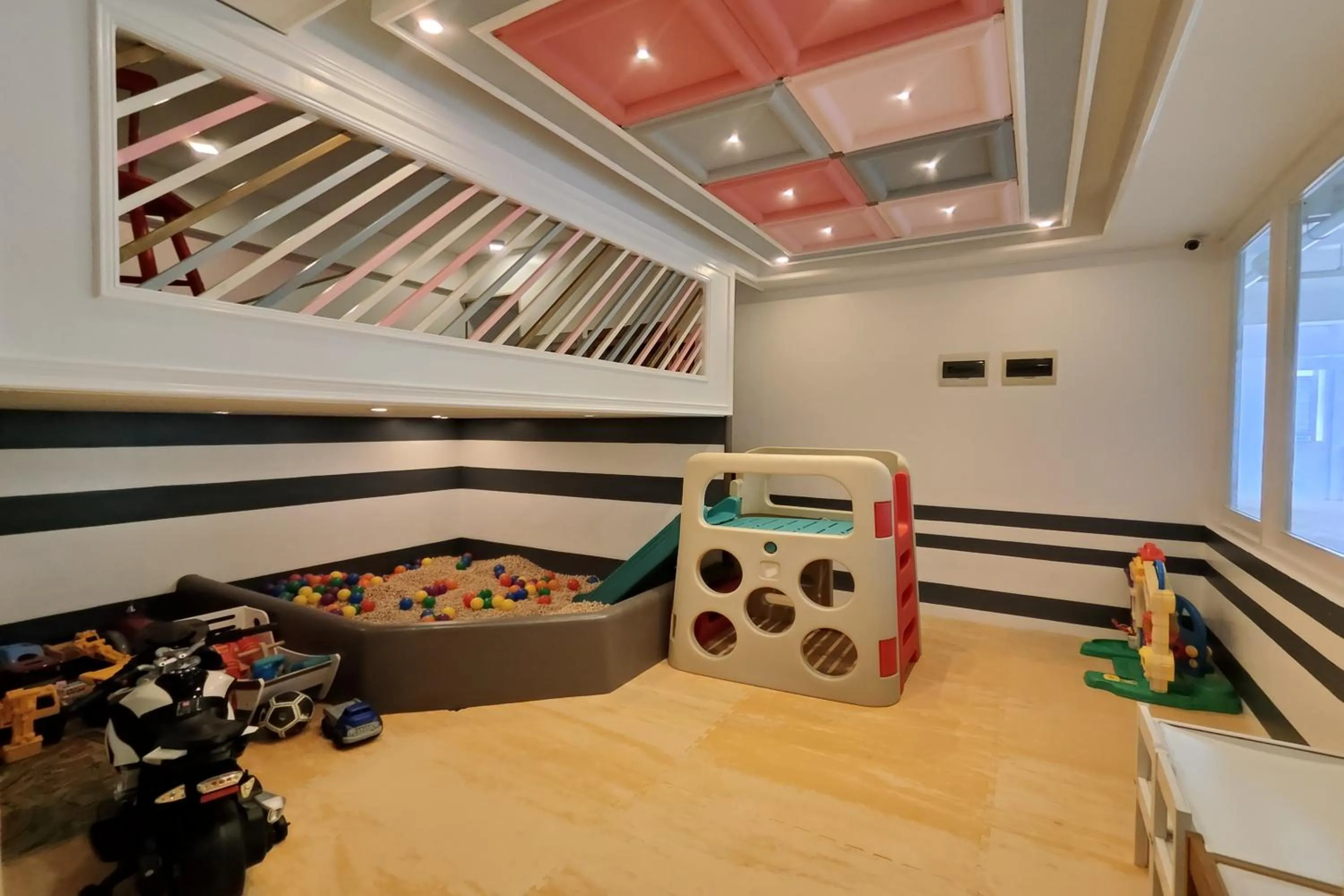 Children play ground in The Mark Resort Cebu