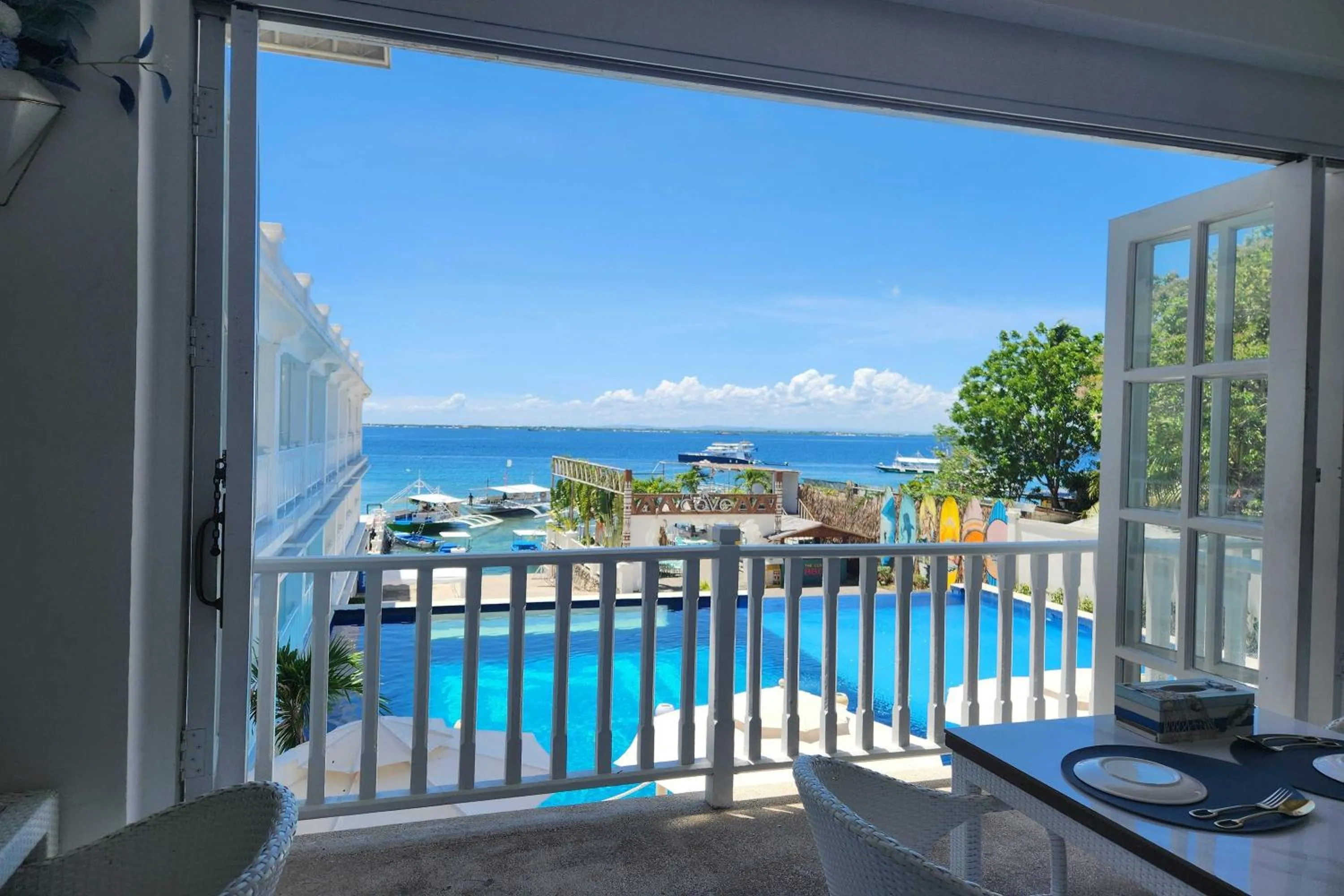 Patio in The Mark Resort Cebu