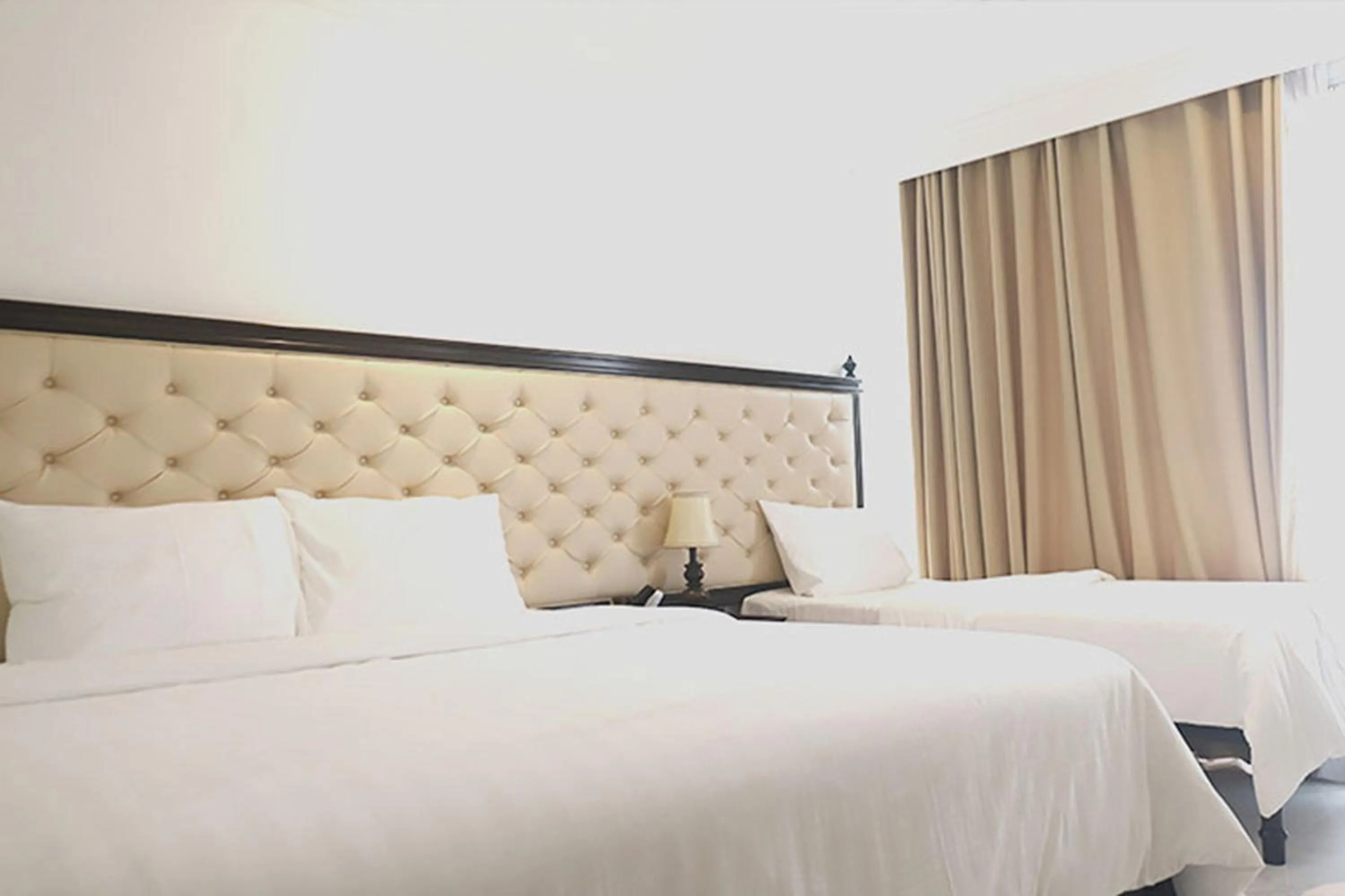 Bedroom, Bed in The Mark Resort Cebu