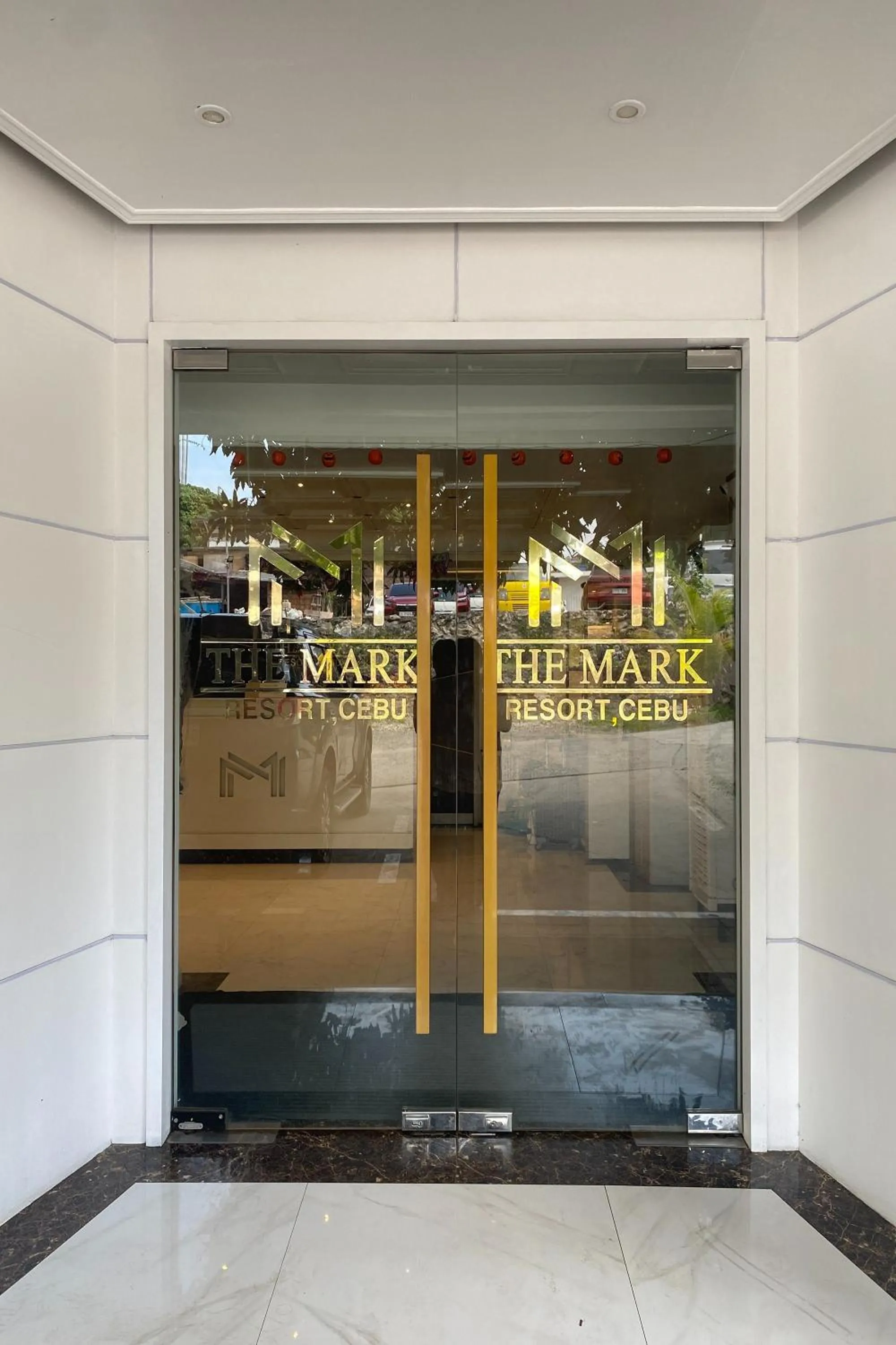 Facade/entrance in The Mark Resort Cebu
