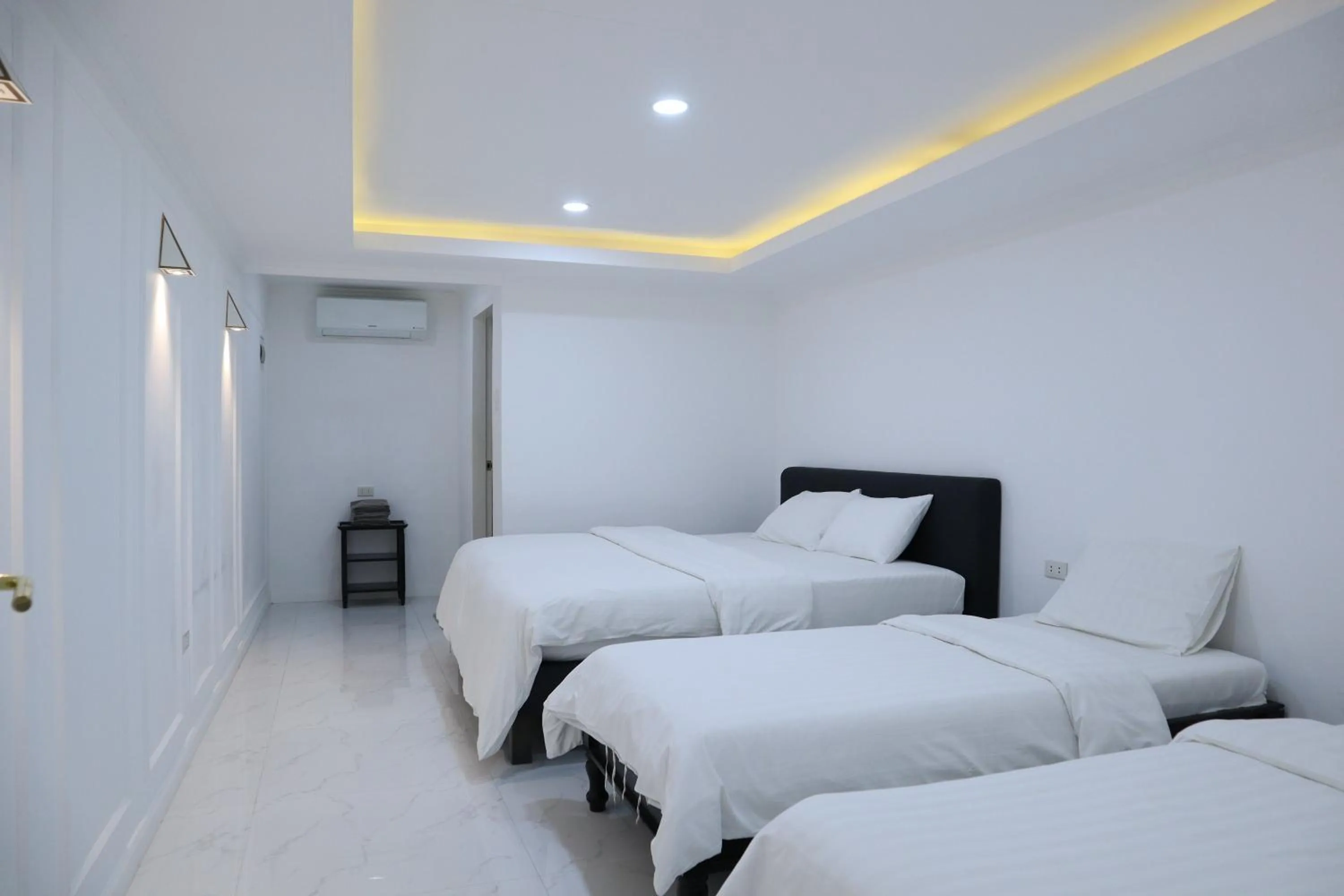 Bedroom, Bed in The Mark Resort Cebu