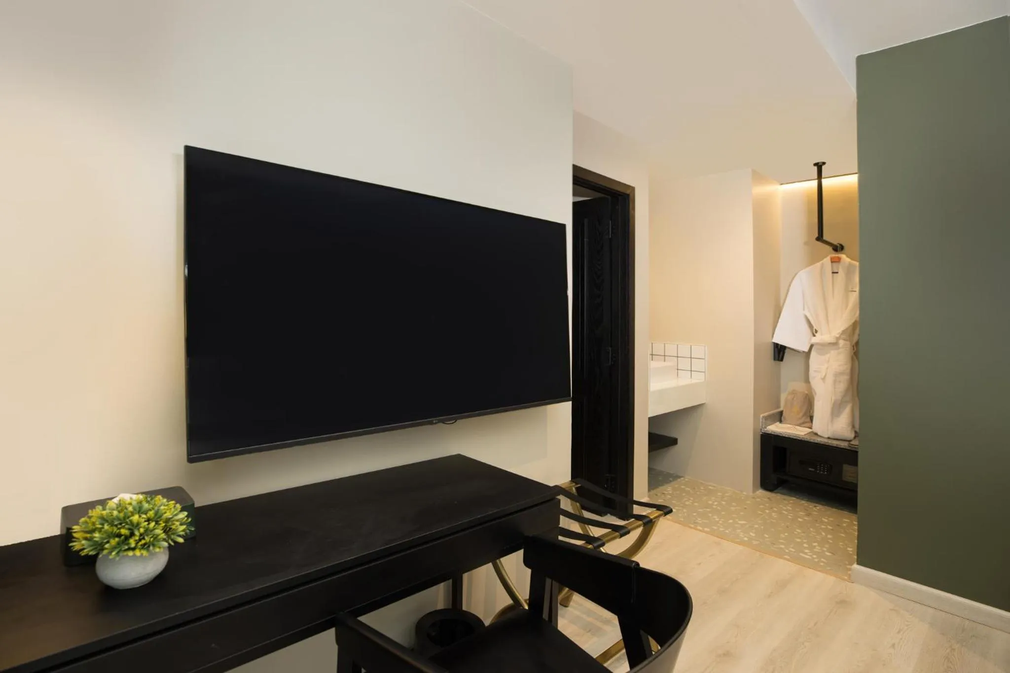 TV and multimedia, Bed in Syama Mansion Patong, an Aspira Collection