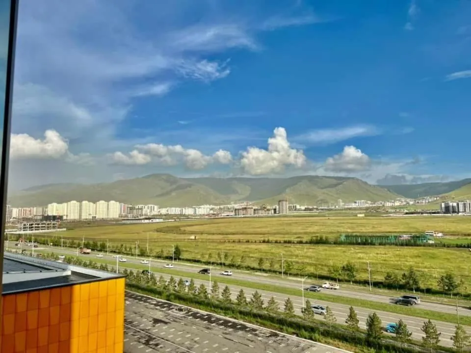 One-Bedroom Apartment in Capital Tower