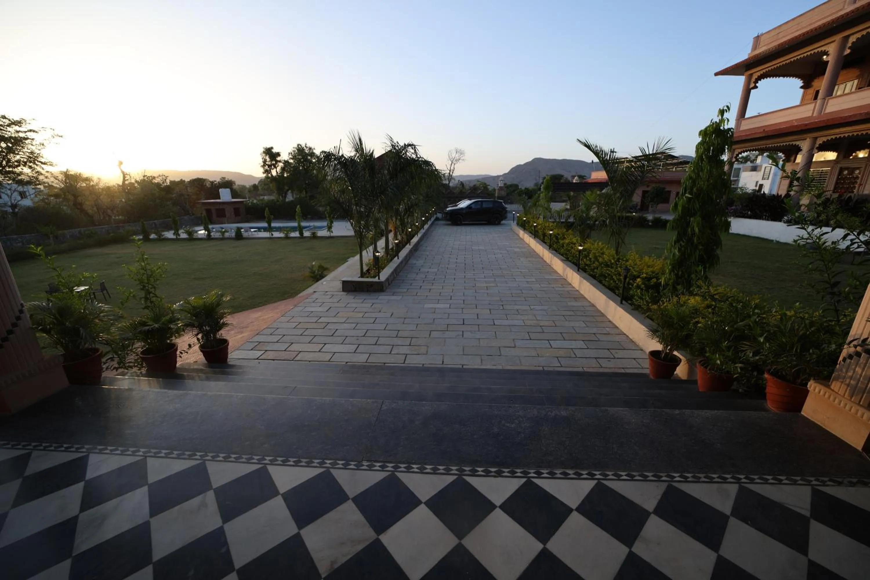 Jai Niwas Palace Resort