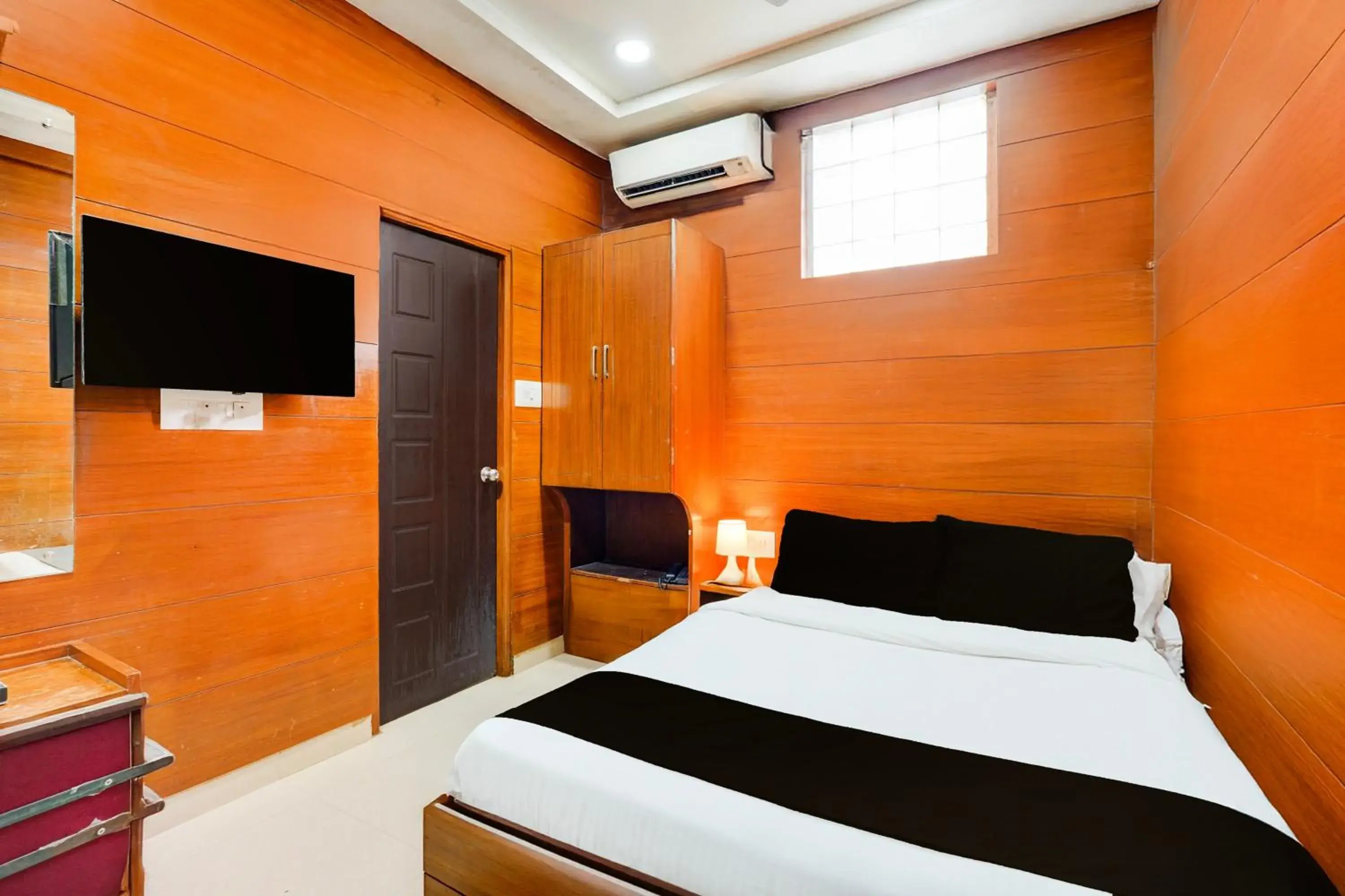 Standard Double Room - single occupancy in Collection O Kalyan Nagar Bangalore Standard Double Room - single occupancy in Collection O Kalyan Nagar Bangalore