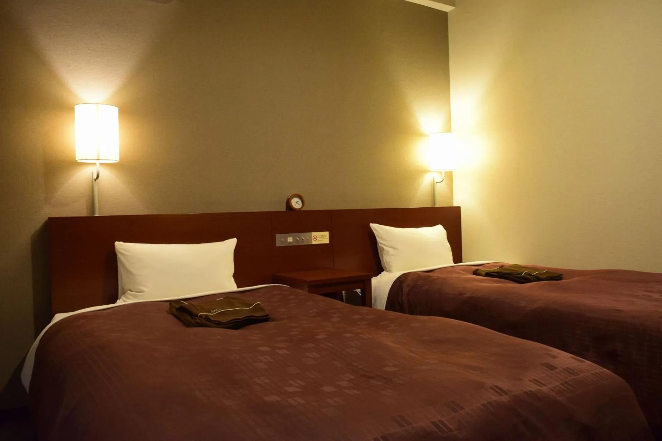 Bed in Hotel Resh Tottori Ekimae